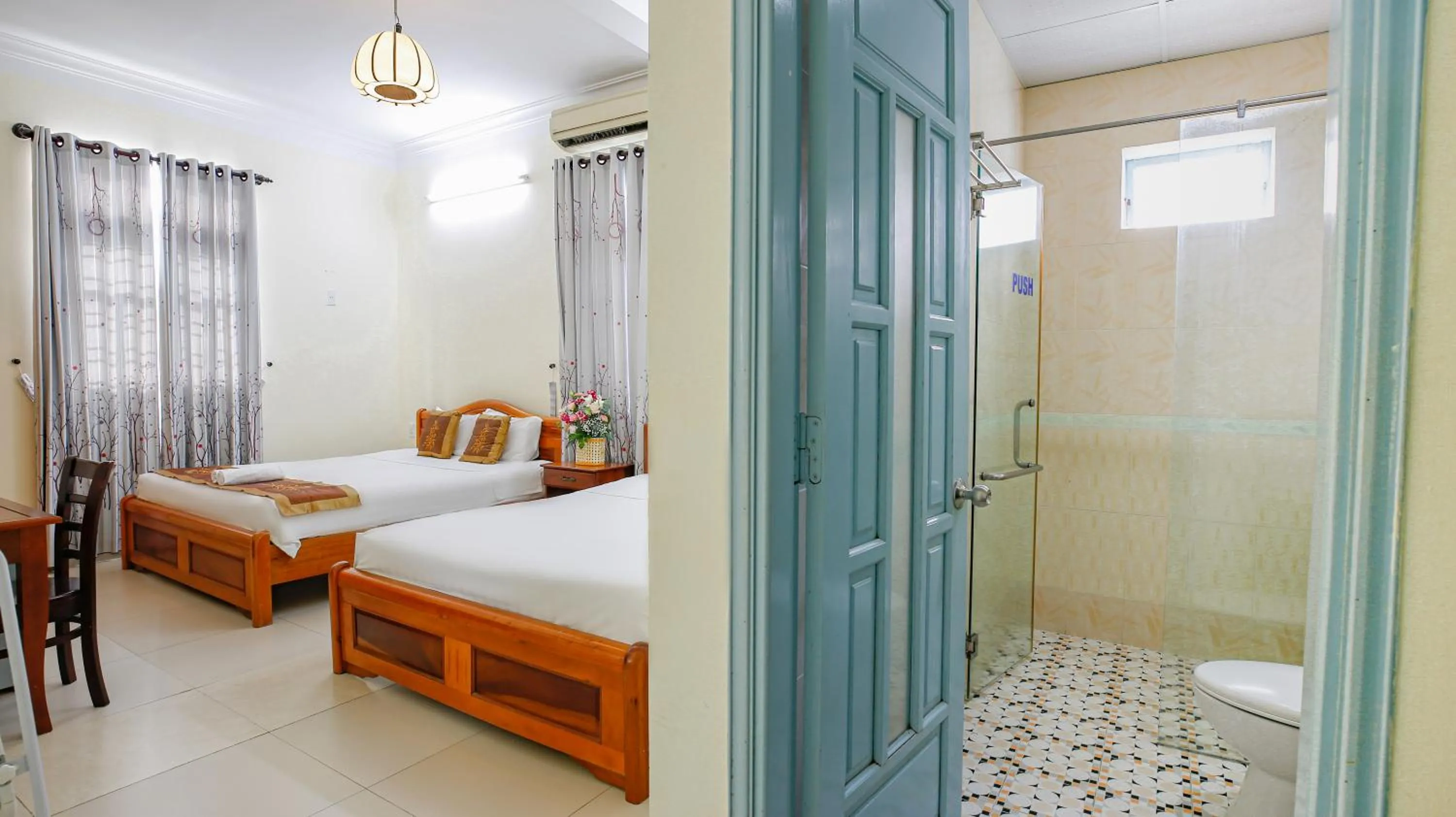 Photo of the whole room, Bed in Areca Homestay