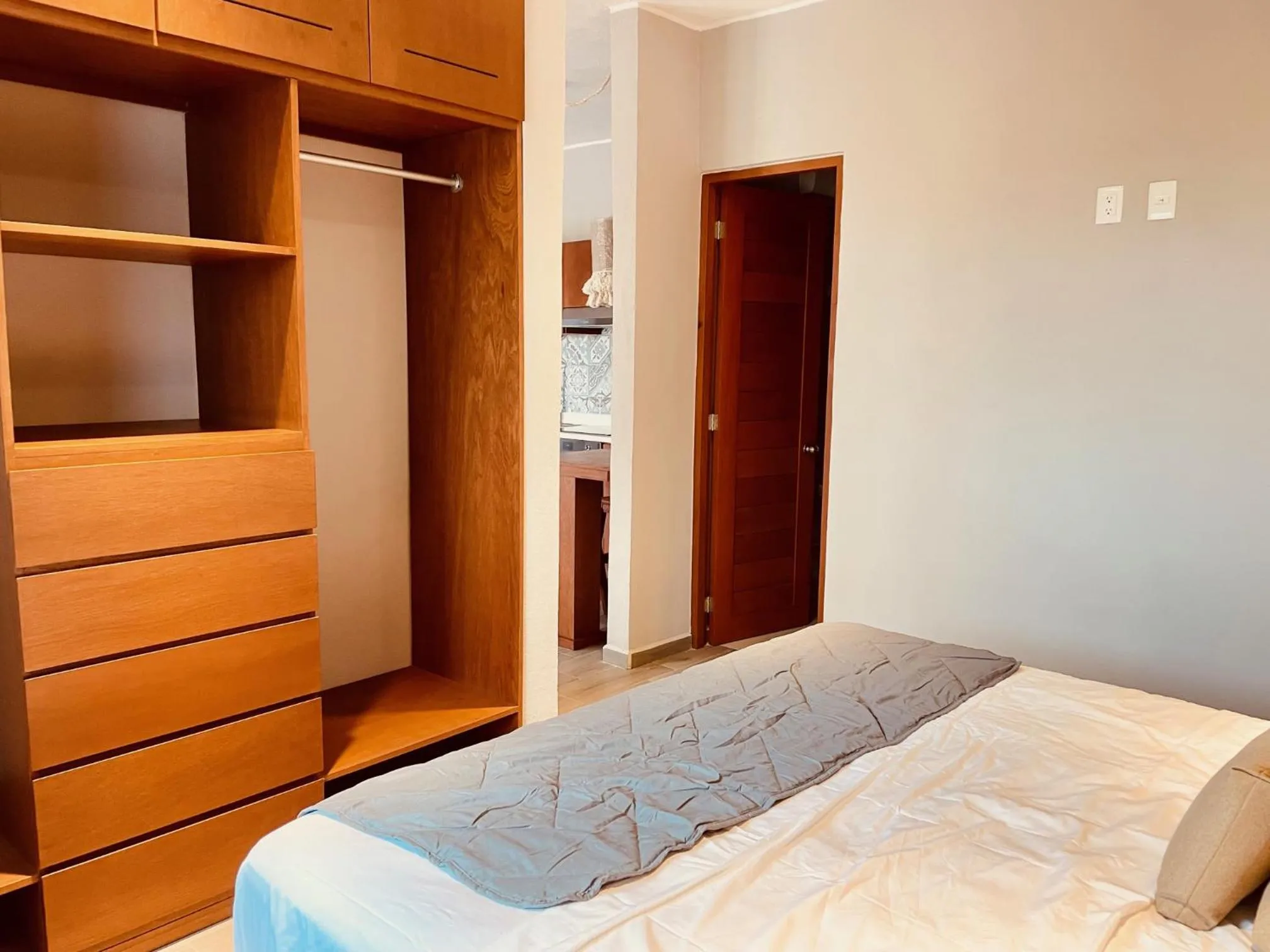 wardrobe in Hotel Manglar Suites