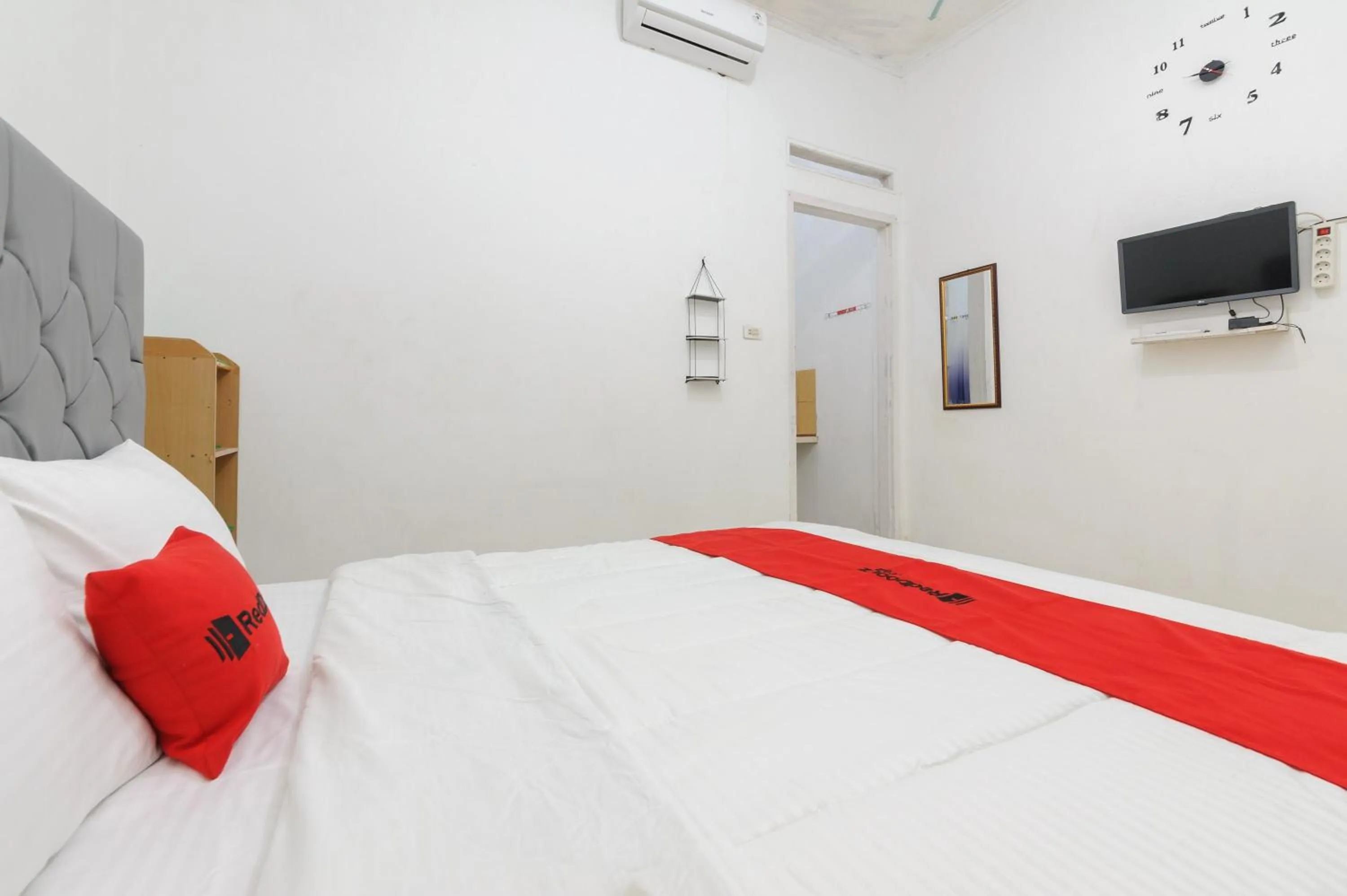 Bed in OYO 91068 Penginapan Way Semaka Syariah