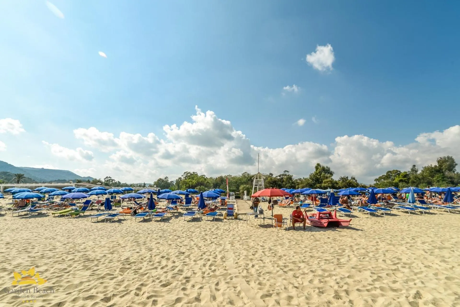 Beach in Hotel Garden Beach