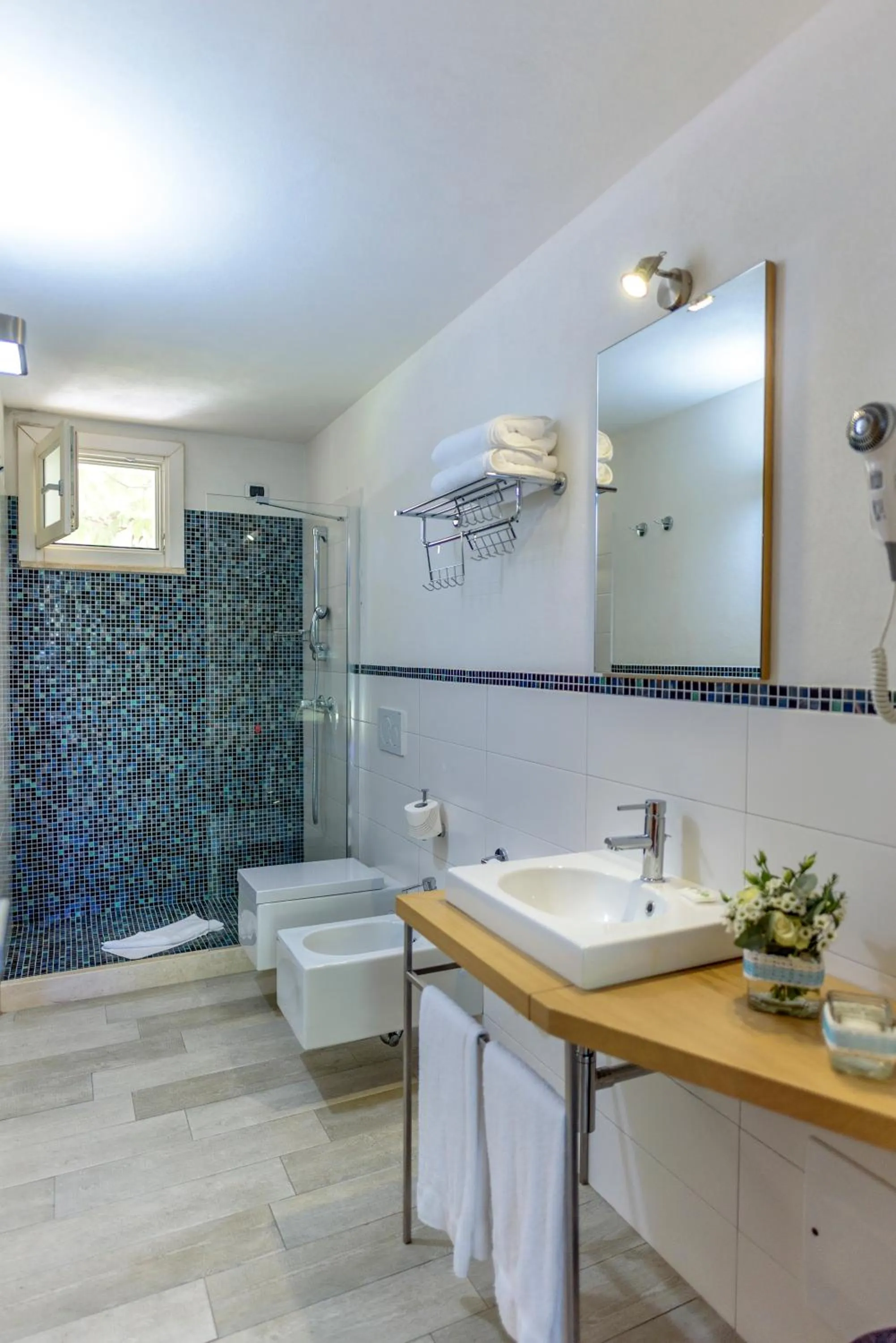 Bathroom in Hotel Garden Beach