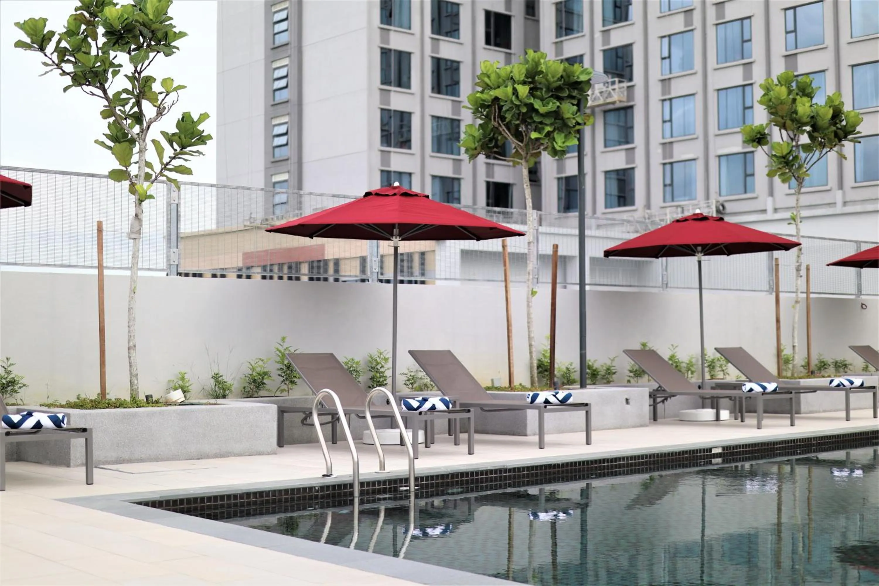 Pool view in KSL ESPLANADE HOTEL with HOT SPRING