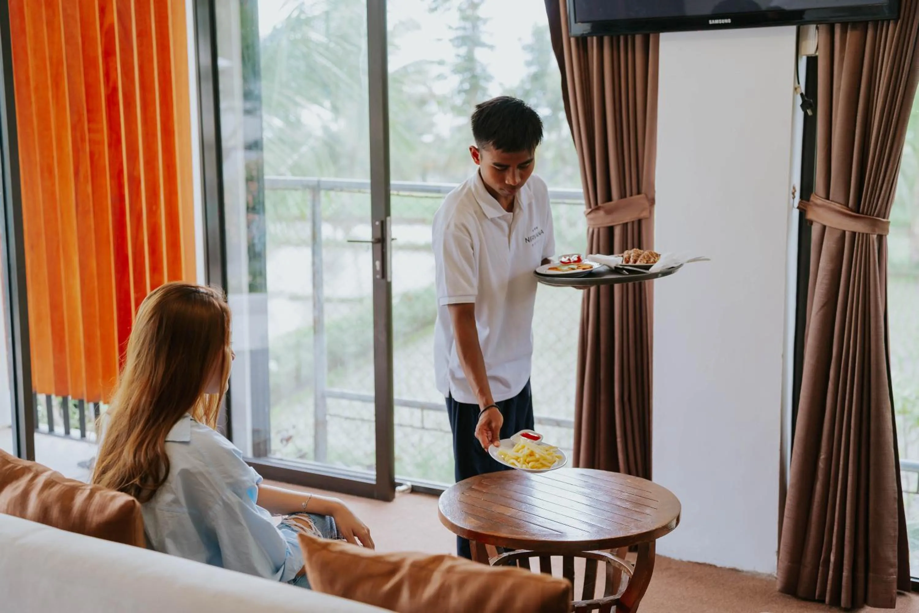 Staff in Nirvana Hotel Resort Tetebatu