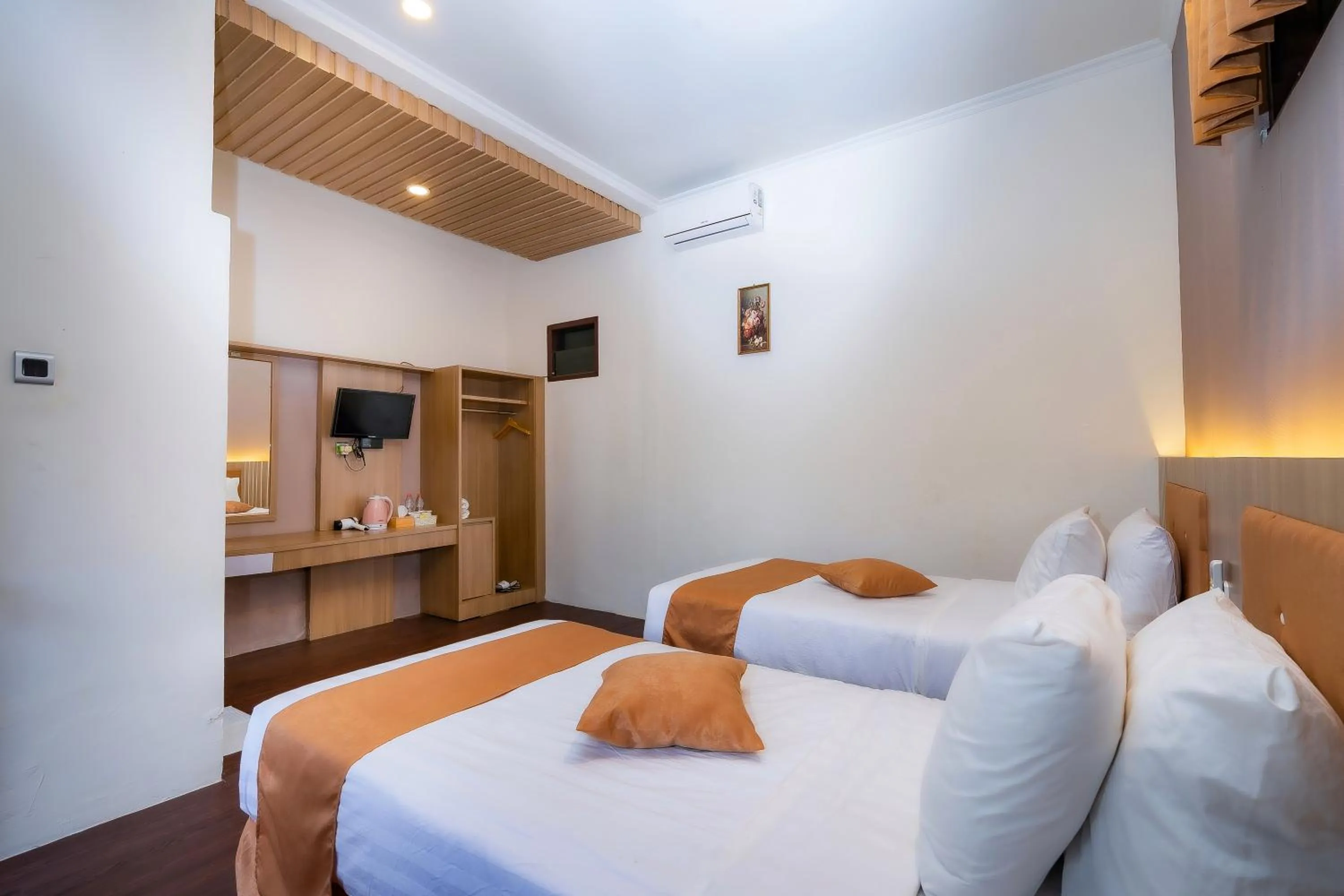 Bedroom, Bed in Nirvana Hotel Resort Tetebatu