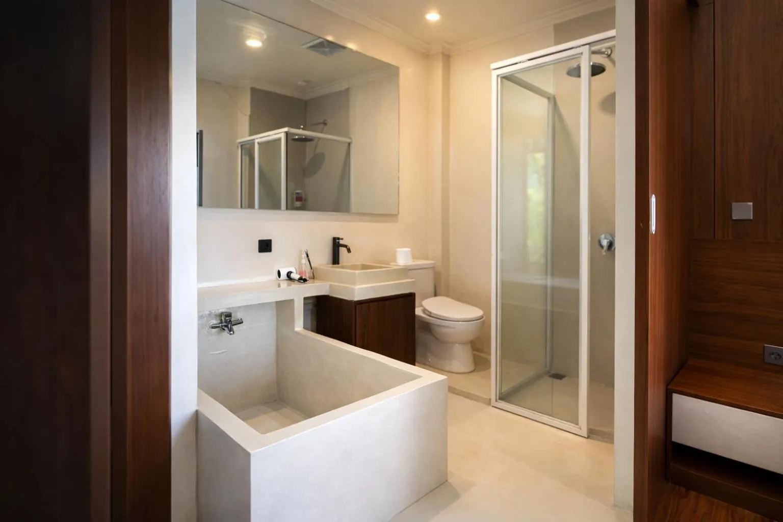 Bathroom in Nirvana Hotel Resort Tetebatu