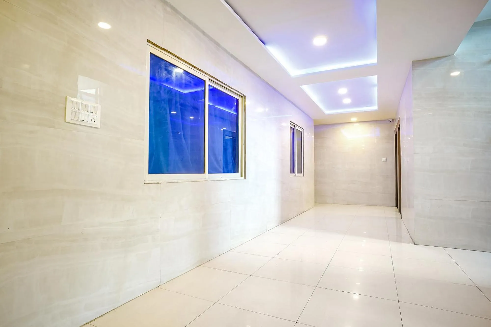 Lobby or reception in FabHotel Uday Vilas