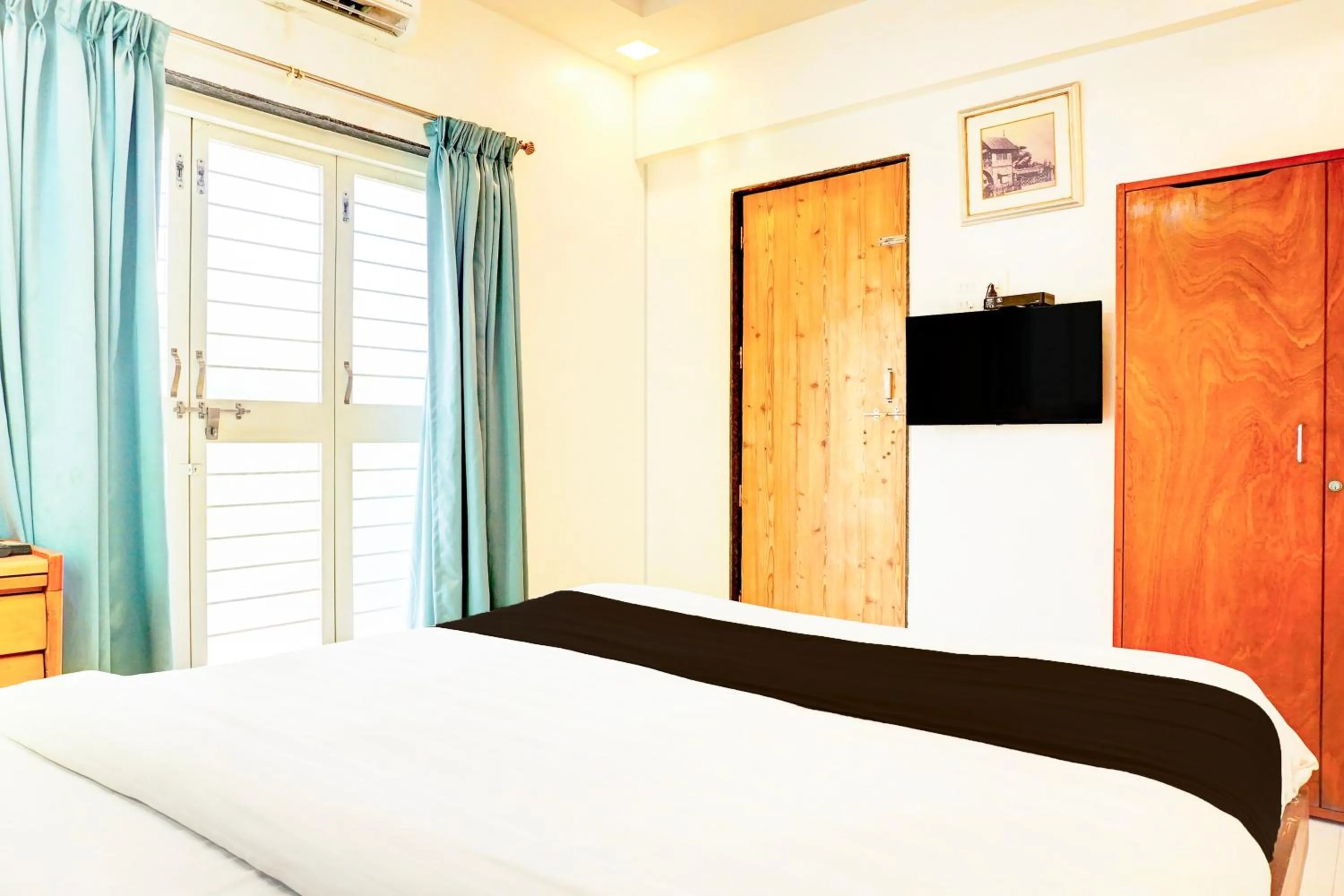 Bedroom, Bed in Super Collection O Ubale Nagar