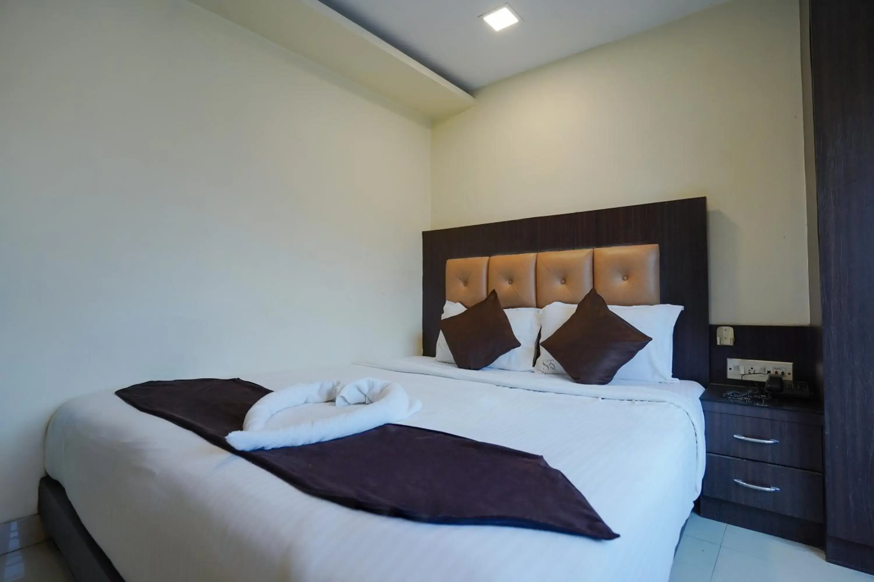 Superior Double Room - single occupancy in Sheldon Hotel Superior Double Room - single occupancy in Sheldon Hotel