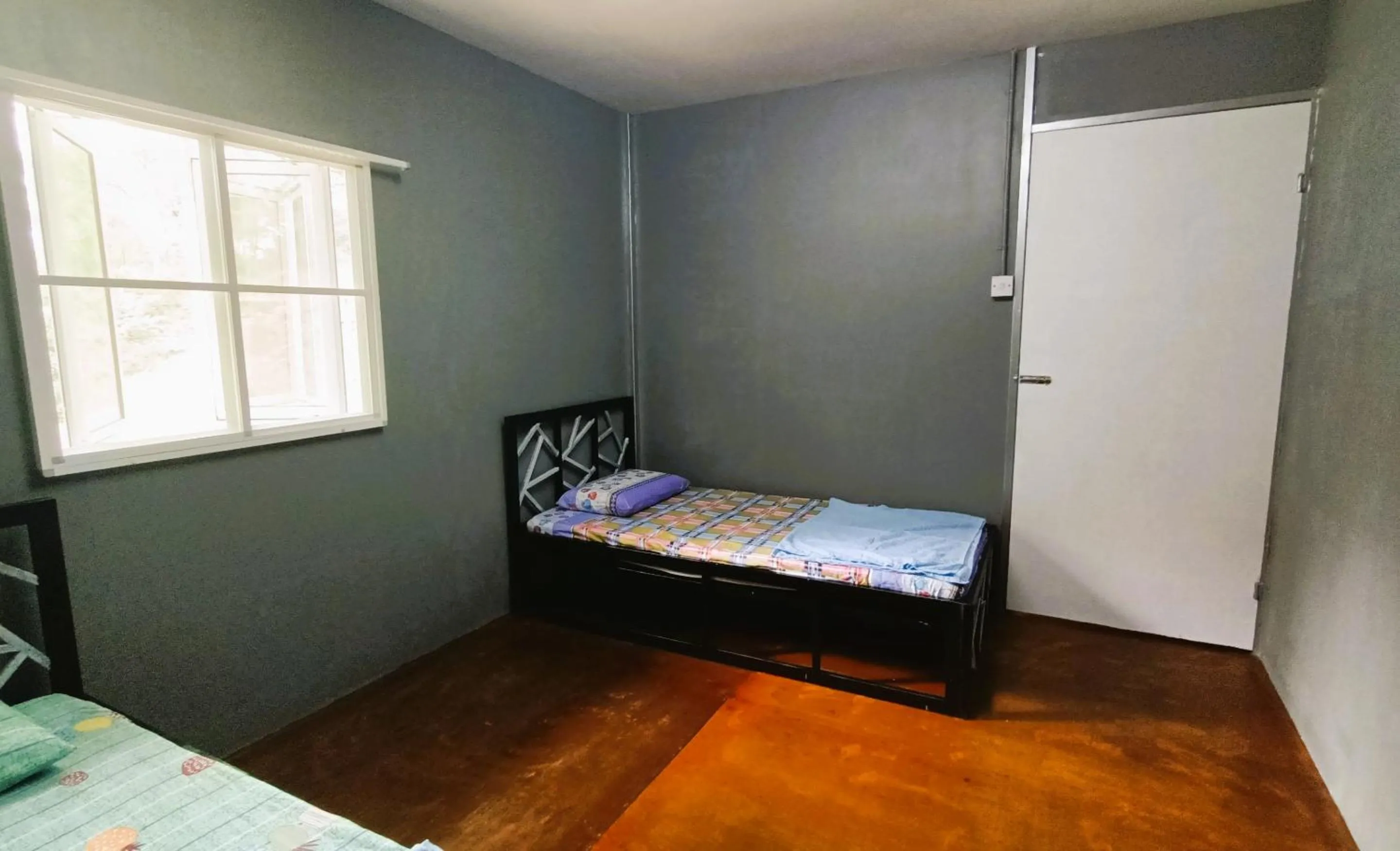 Bedroom, Bed in Hotel O Flinstone Lodge