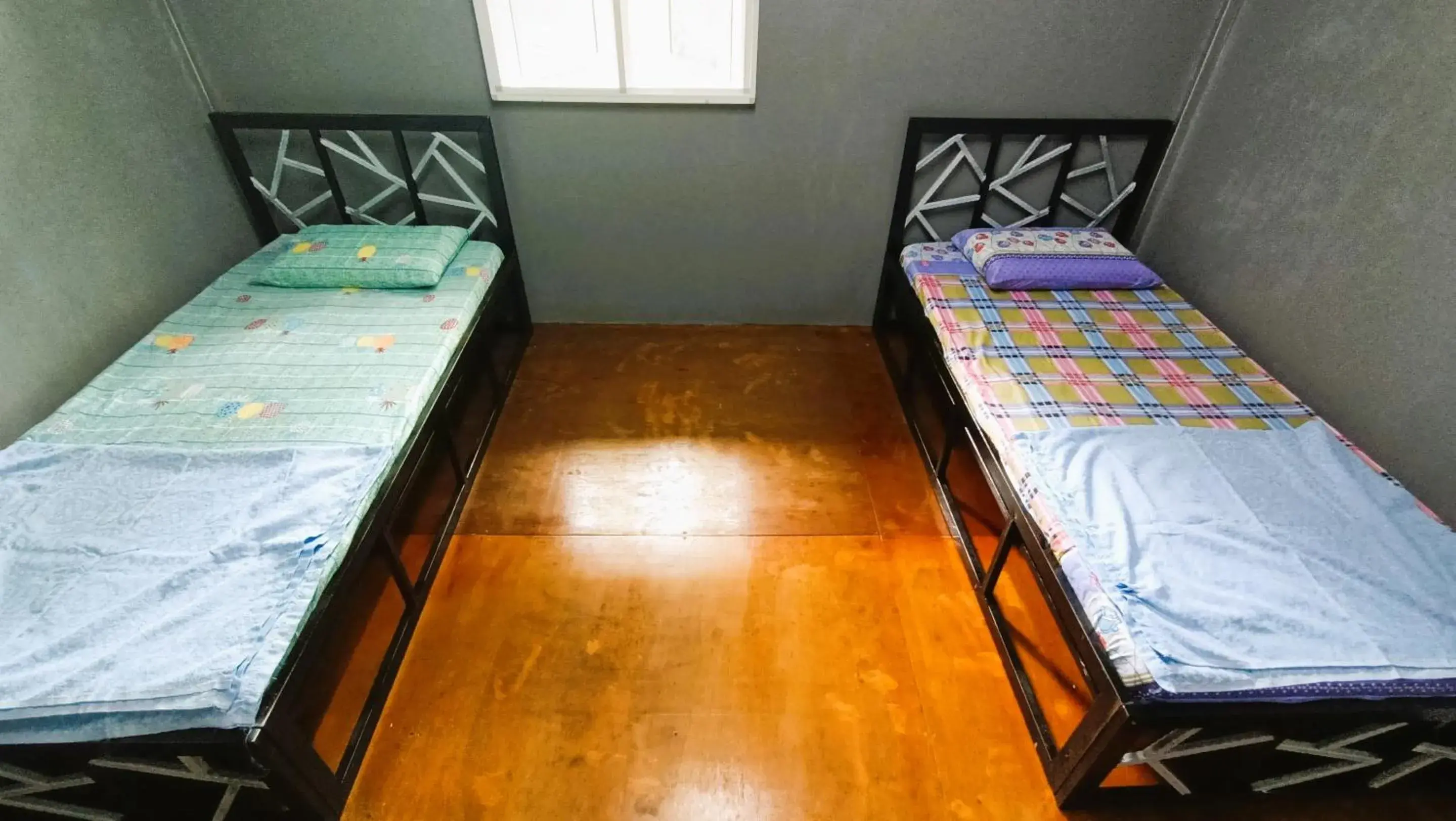 Twin Room with Shared Bathroom - single occupancy in Hotel O Flinstone Lodge Twin Room with Shared Bathroom - single occupancy in Hotel O Flinstone Lodge