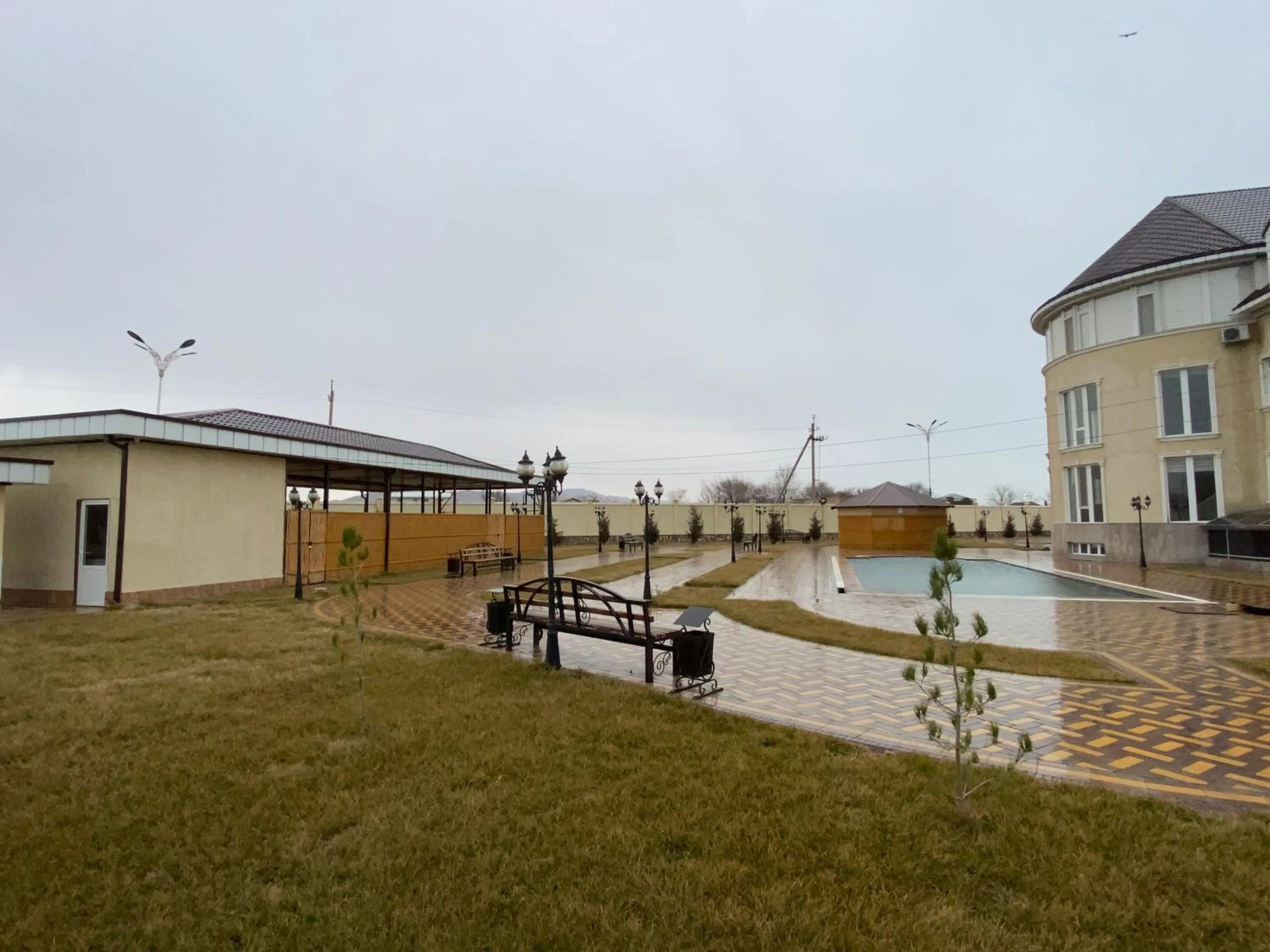 Garden in Bahri Tojik Resort & Spa