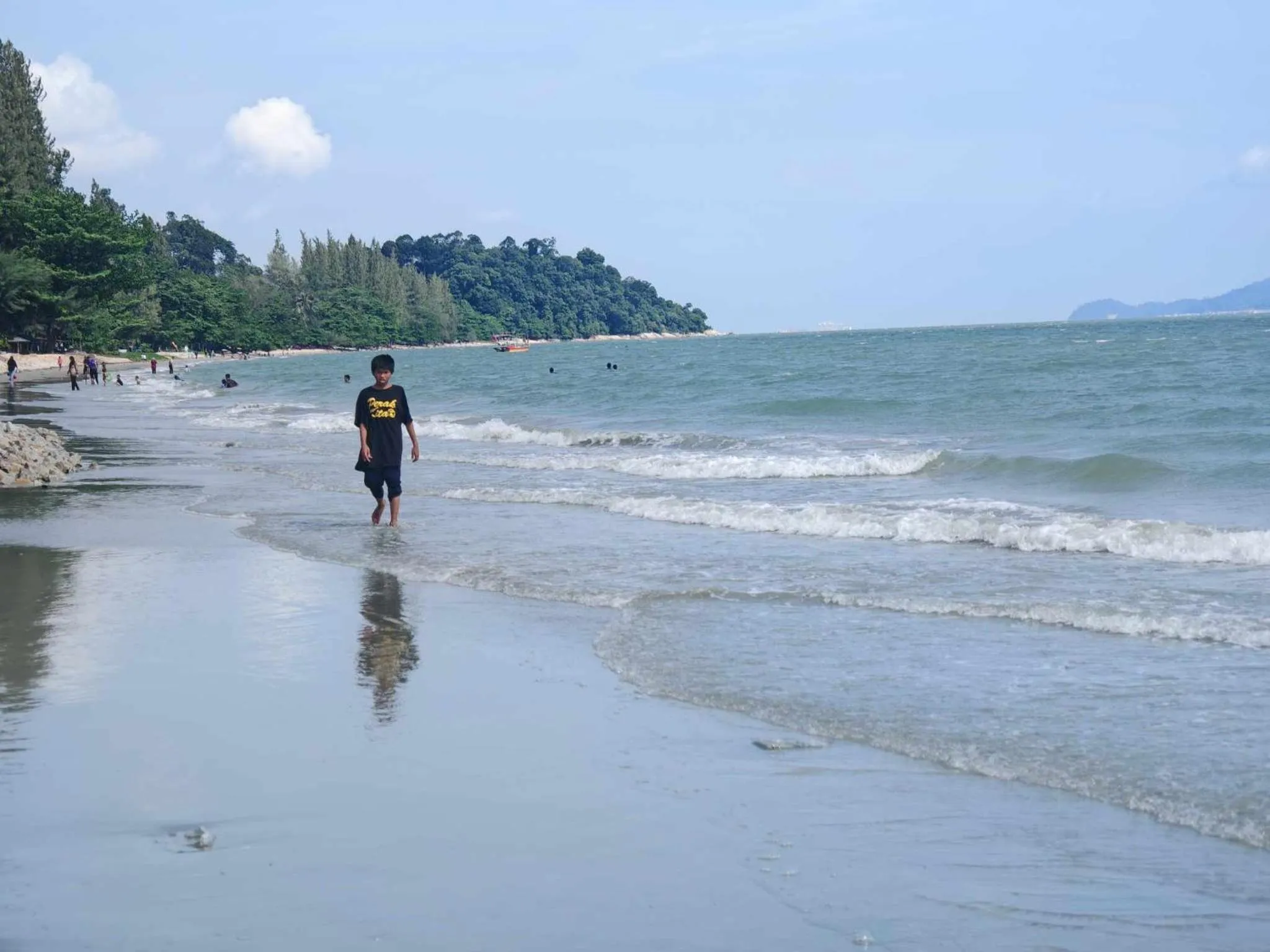 KAMILA MOTEL TELUK SENANGIN