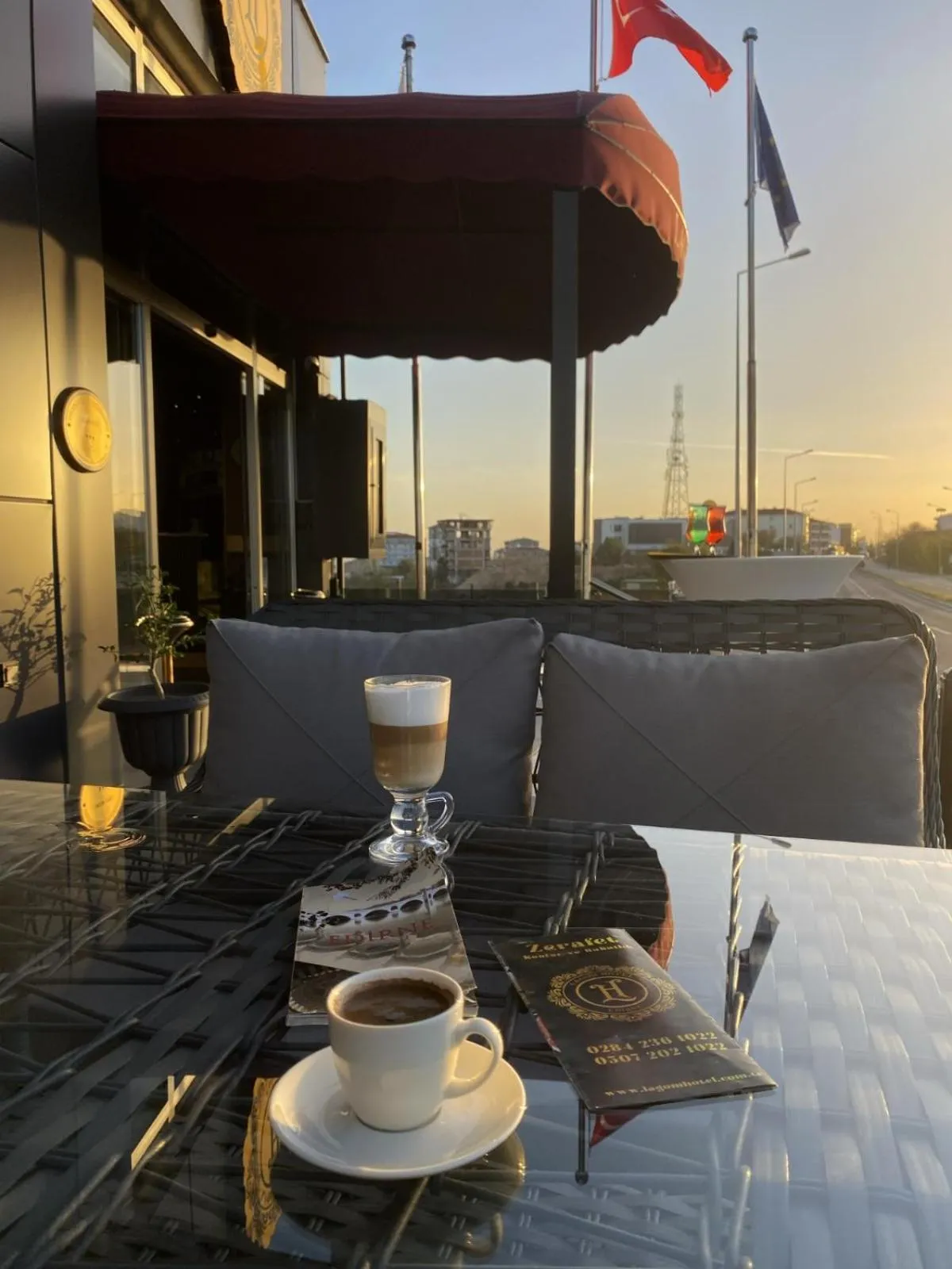 Coffee/tea facilities in Lagom Hotel
