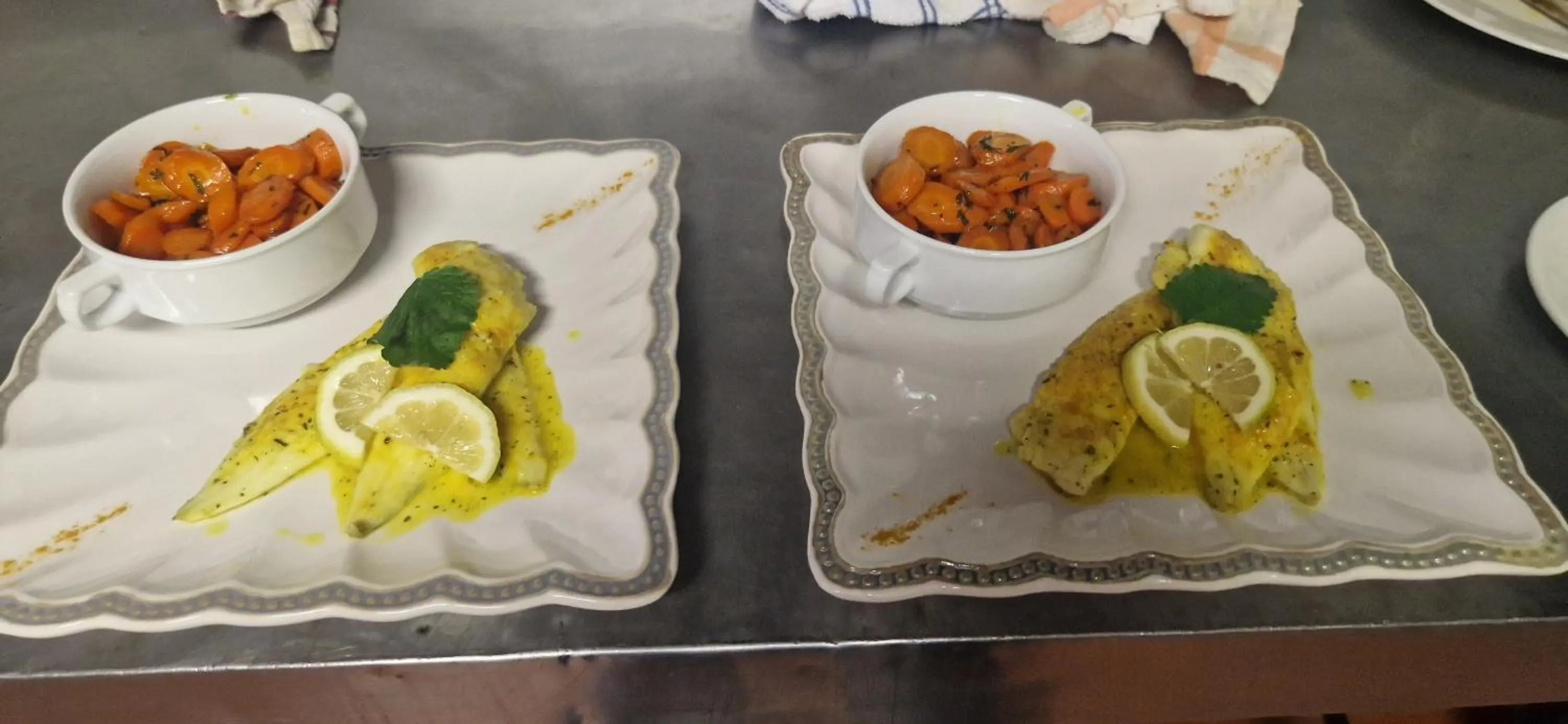 Restaurant/places to eat in Tamboti Bush Lodge