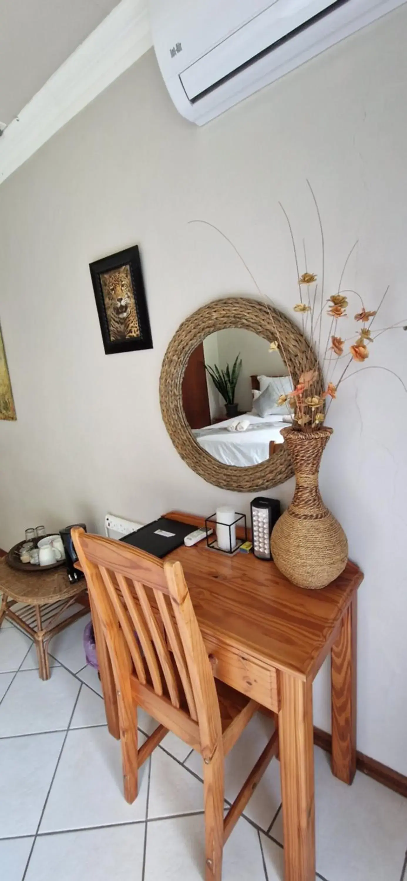 Deluxe Double Room with Bath in Tamboti Bush Lodge Deluxe Double Room with Bath in Tamboti Bush Lodge