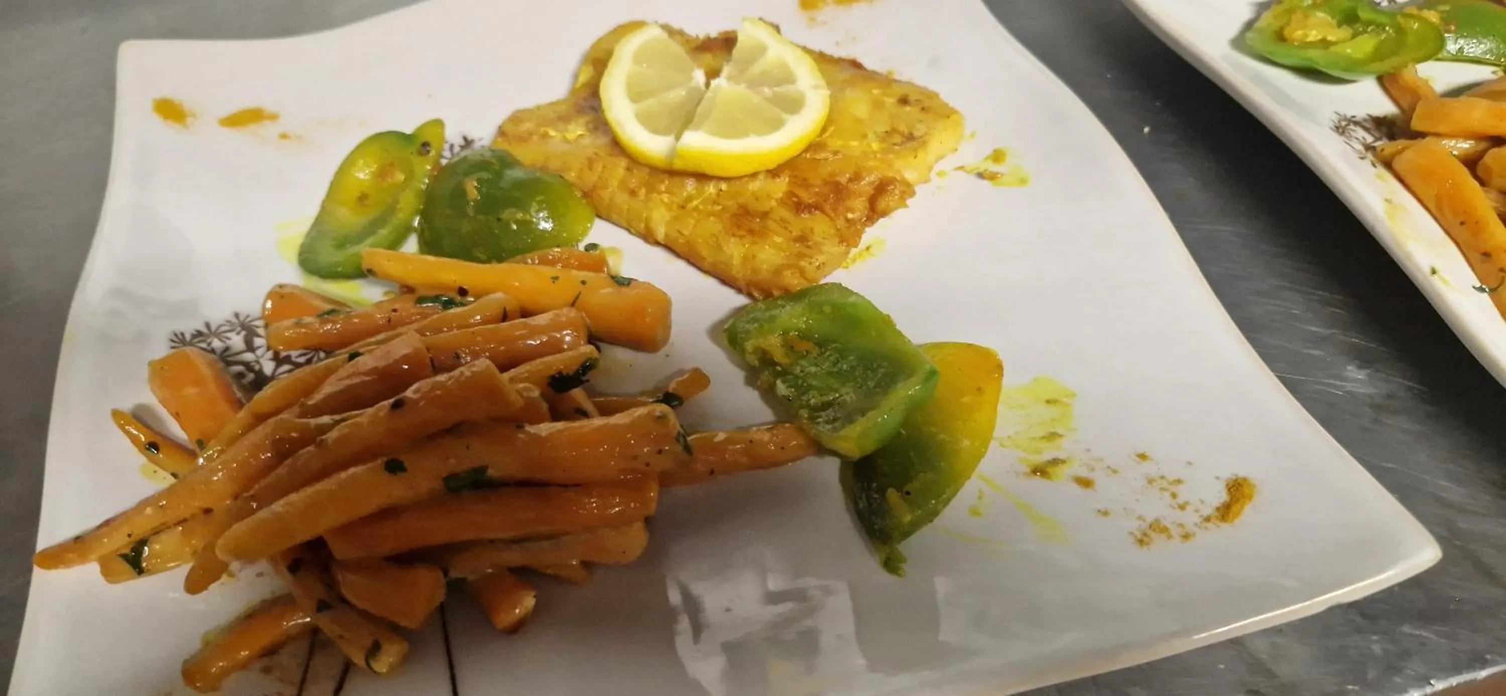 Restaurant/places to eat in Tamboti Bush Lodge