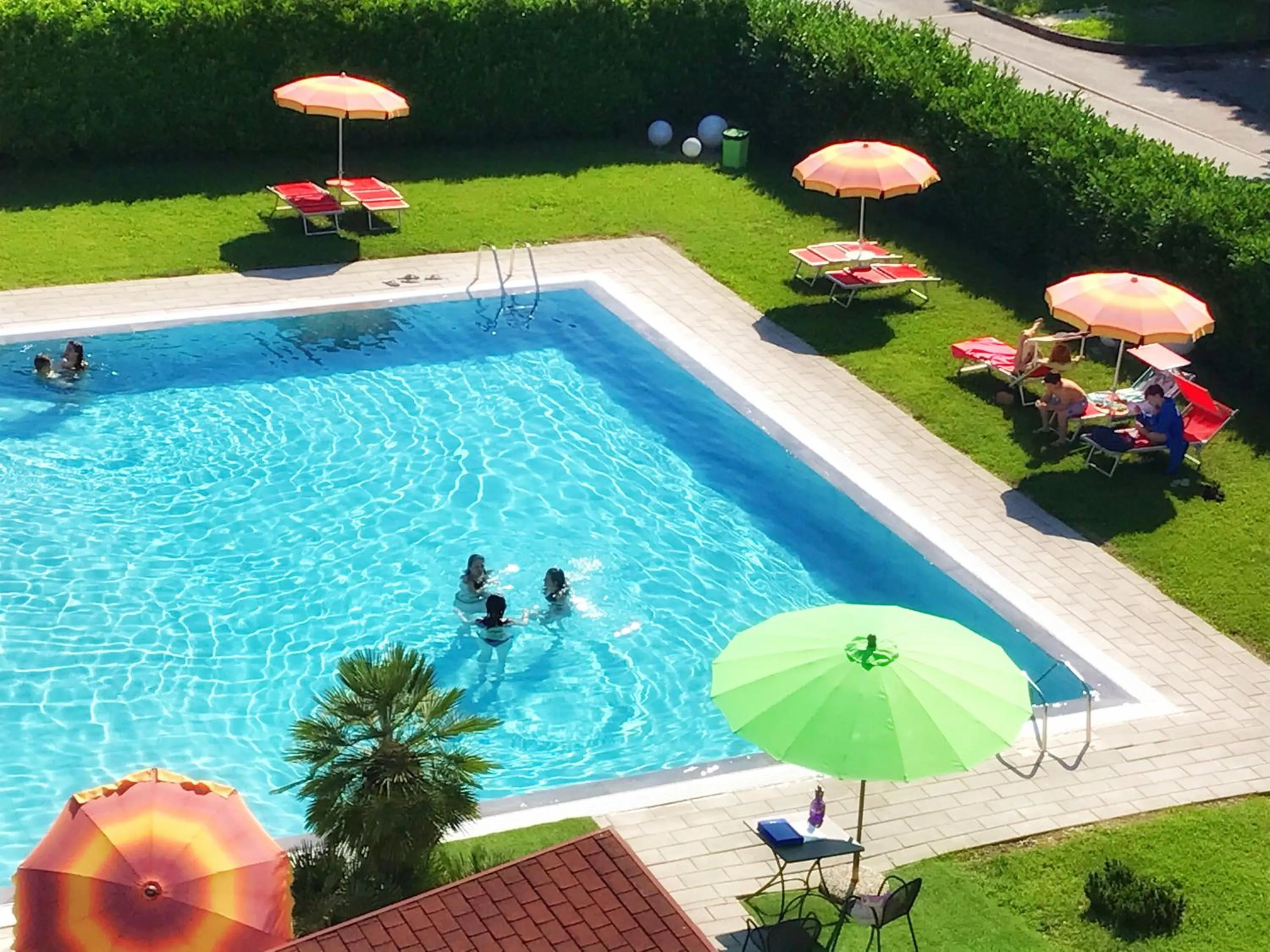 Swimming pool in Hotel Ca' Brugnera