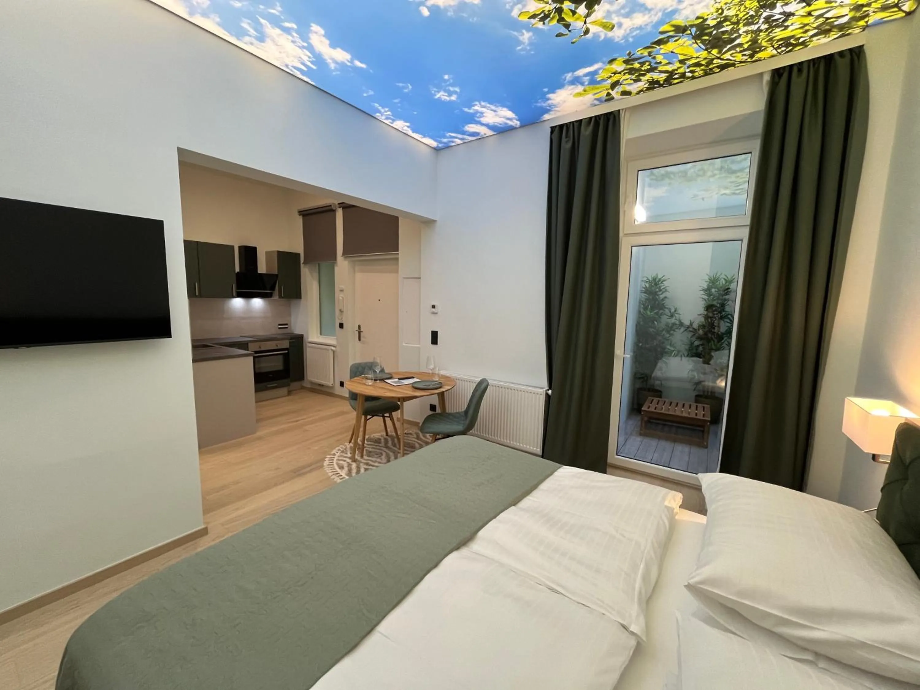 Bedroom, Bed in Street Living Hotel - Apartments