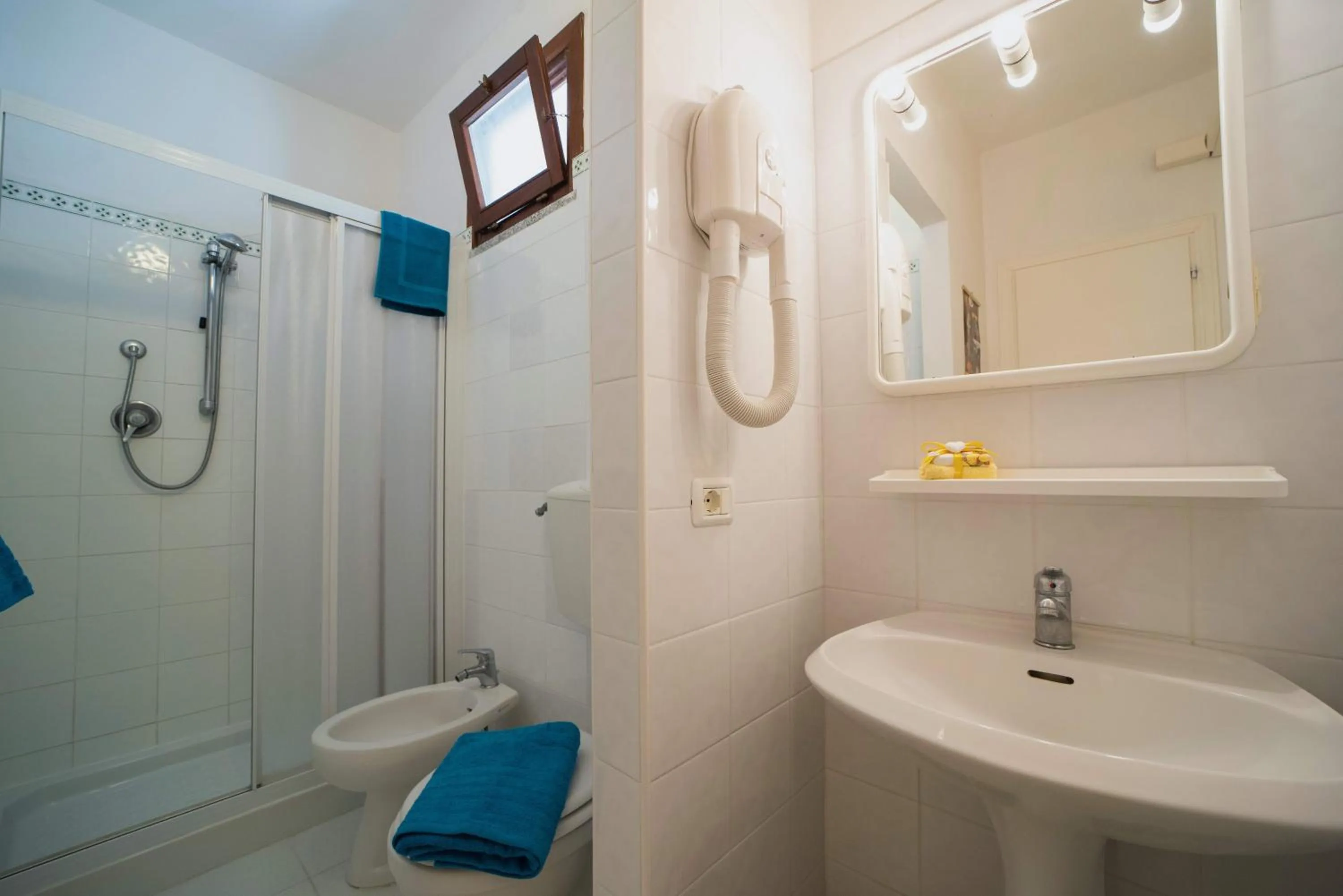 Bathroom in Le sirene