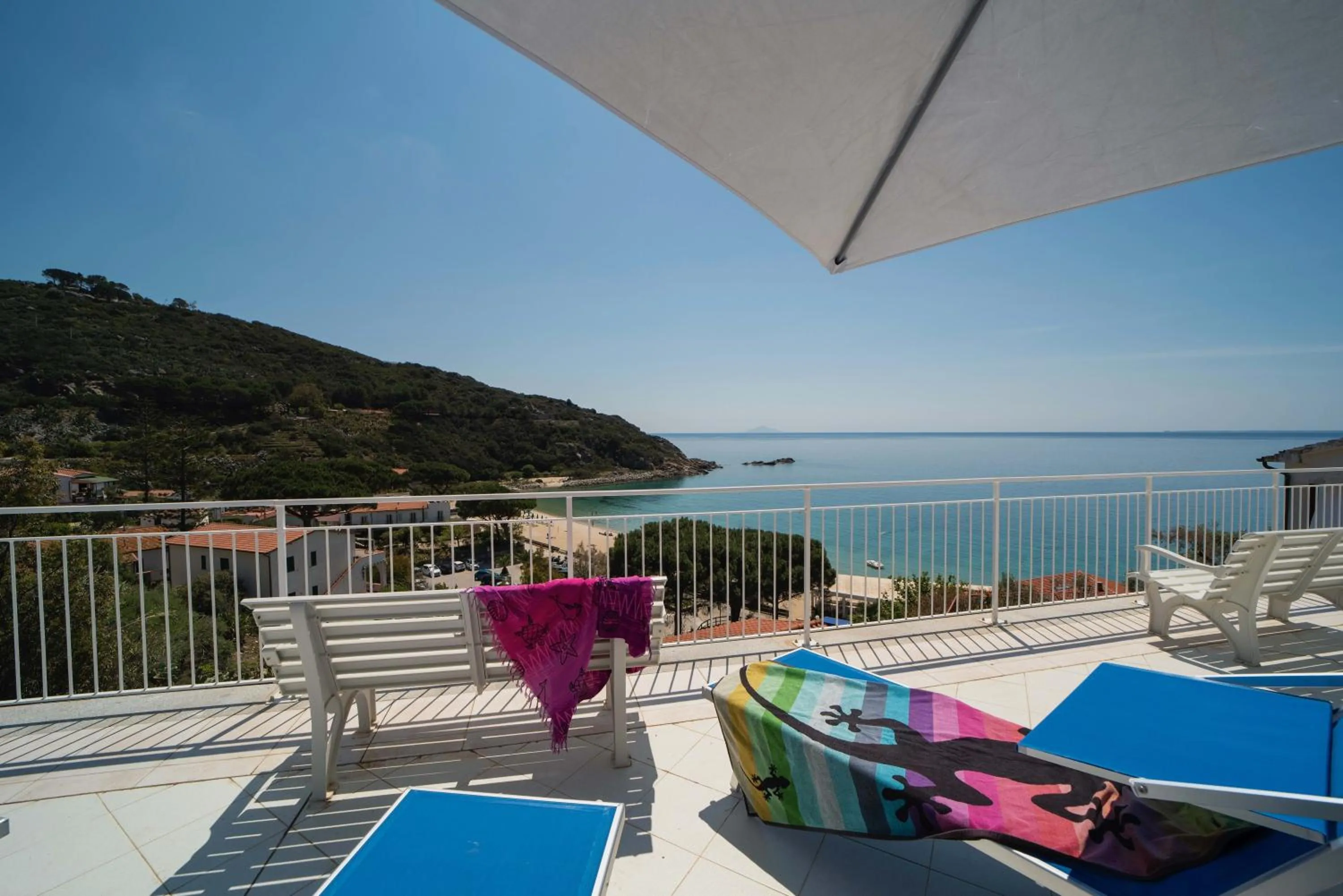 View (from property/room) in Le sirene