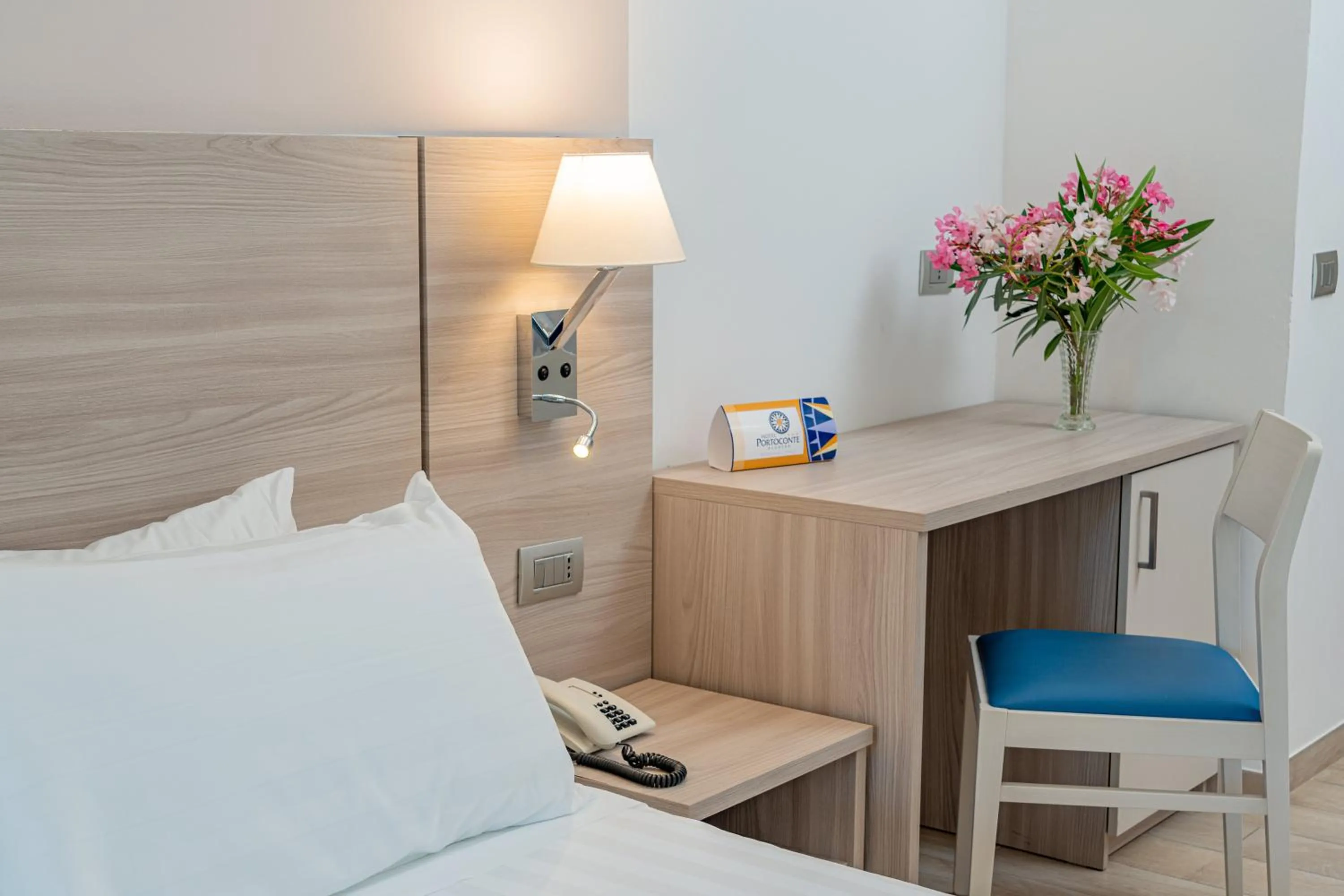 Photo of the whole room, Bed in Hotel Portoconte