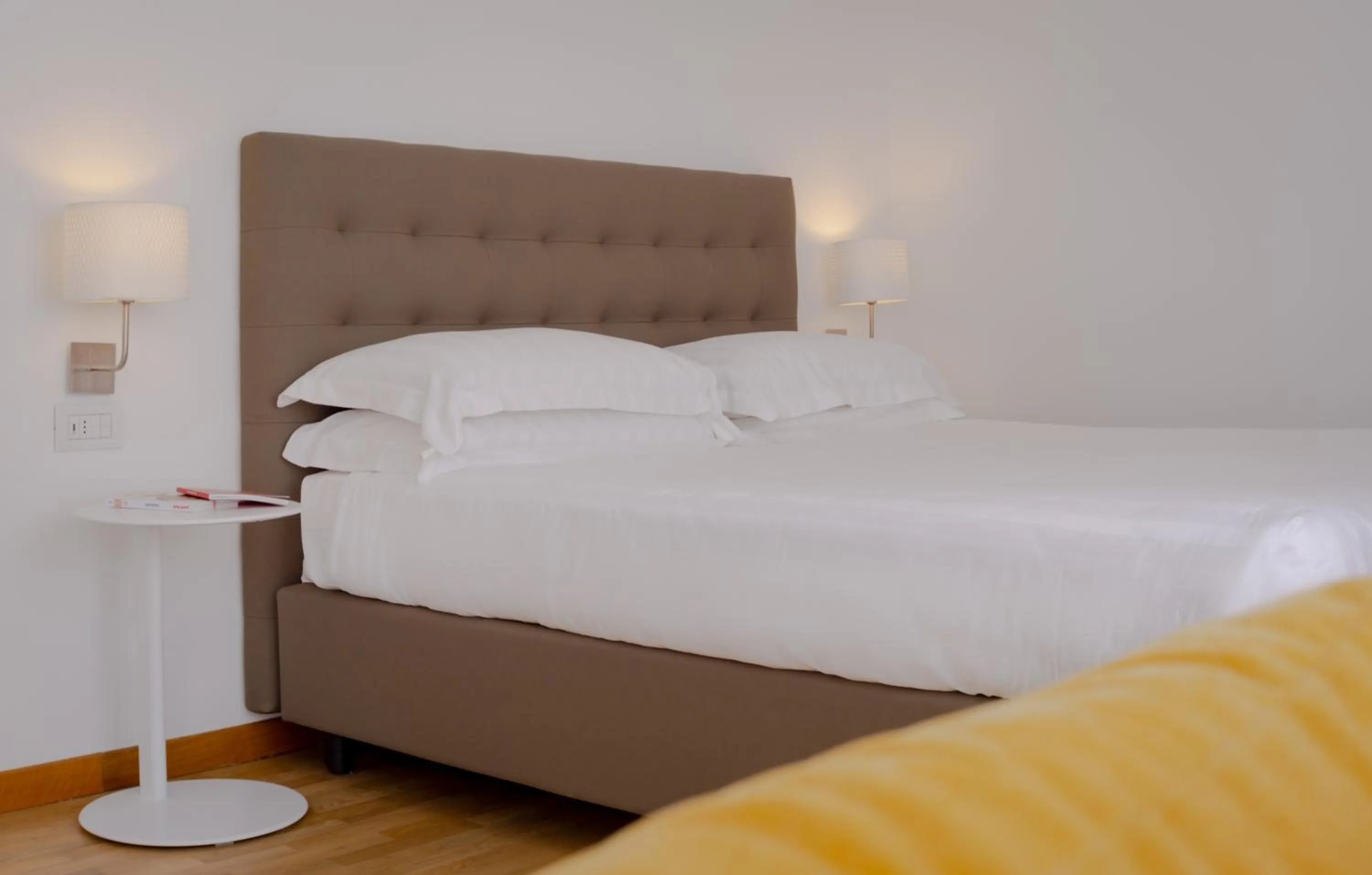 Bedroom, Bed in Mistral2 Hotel