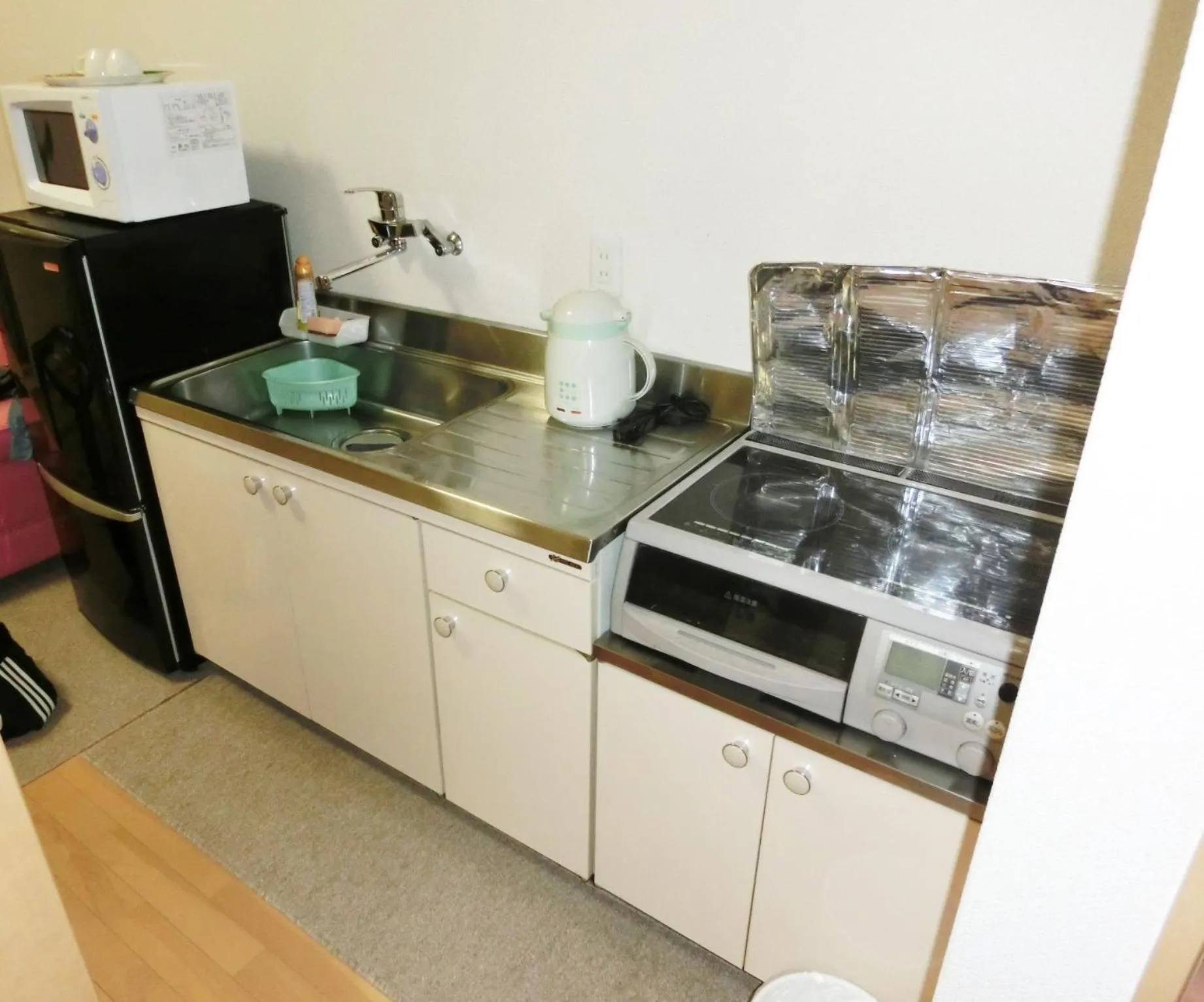 Kitchen or kitchenette in BK Hotel & Weekly