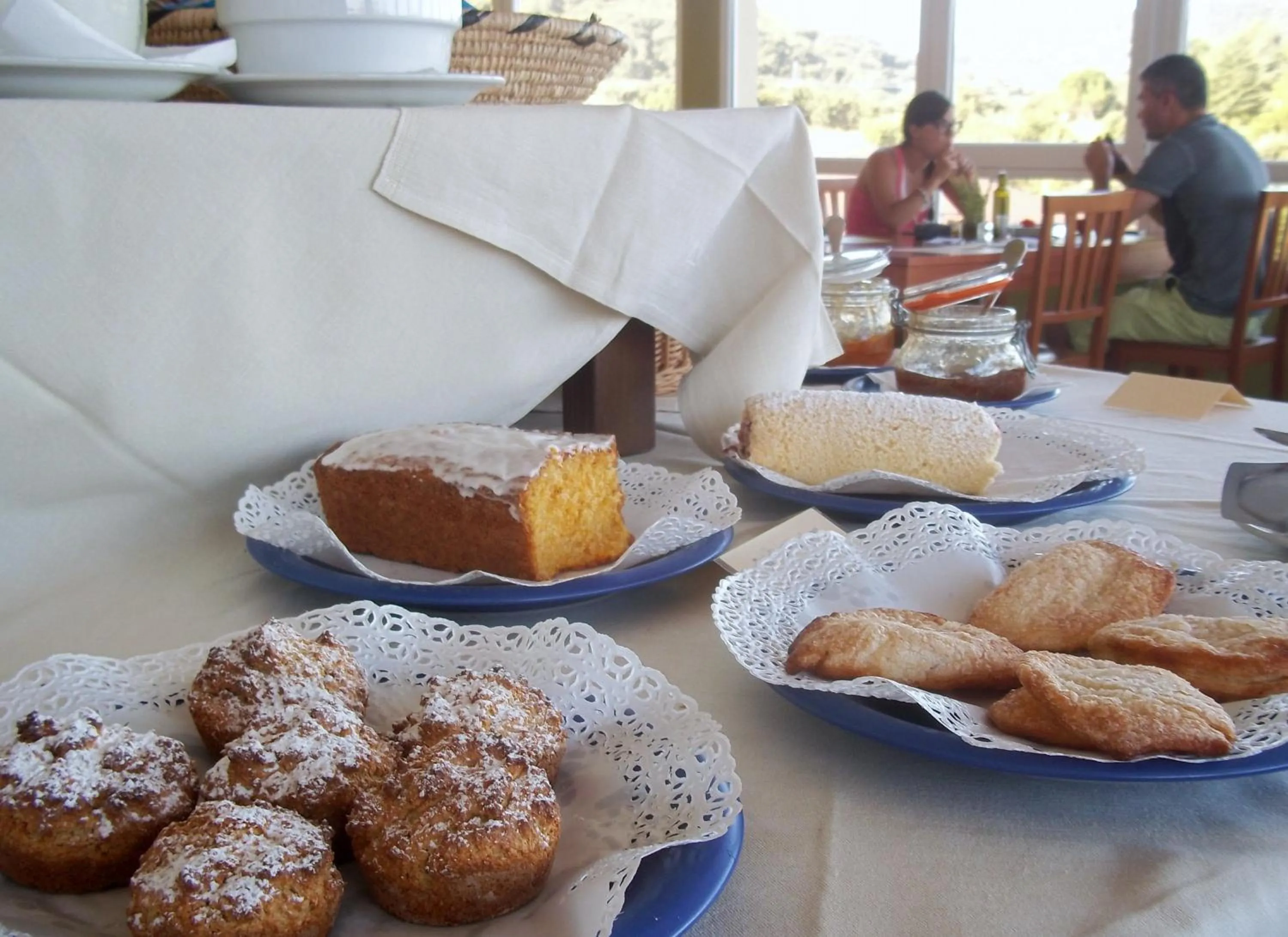 Food and drinks in Pausania Inn