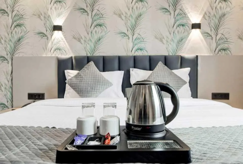 Bedroom in Super Townhouse OAK Seventy Seven