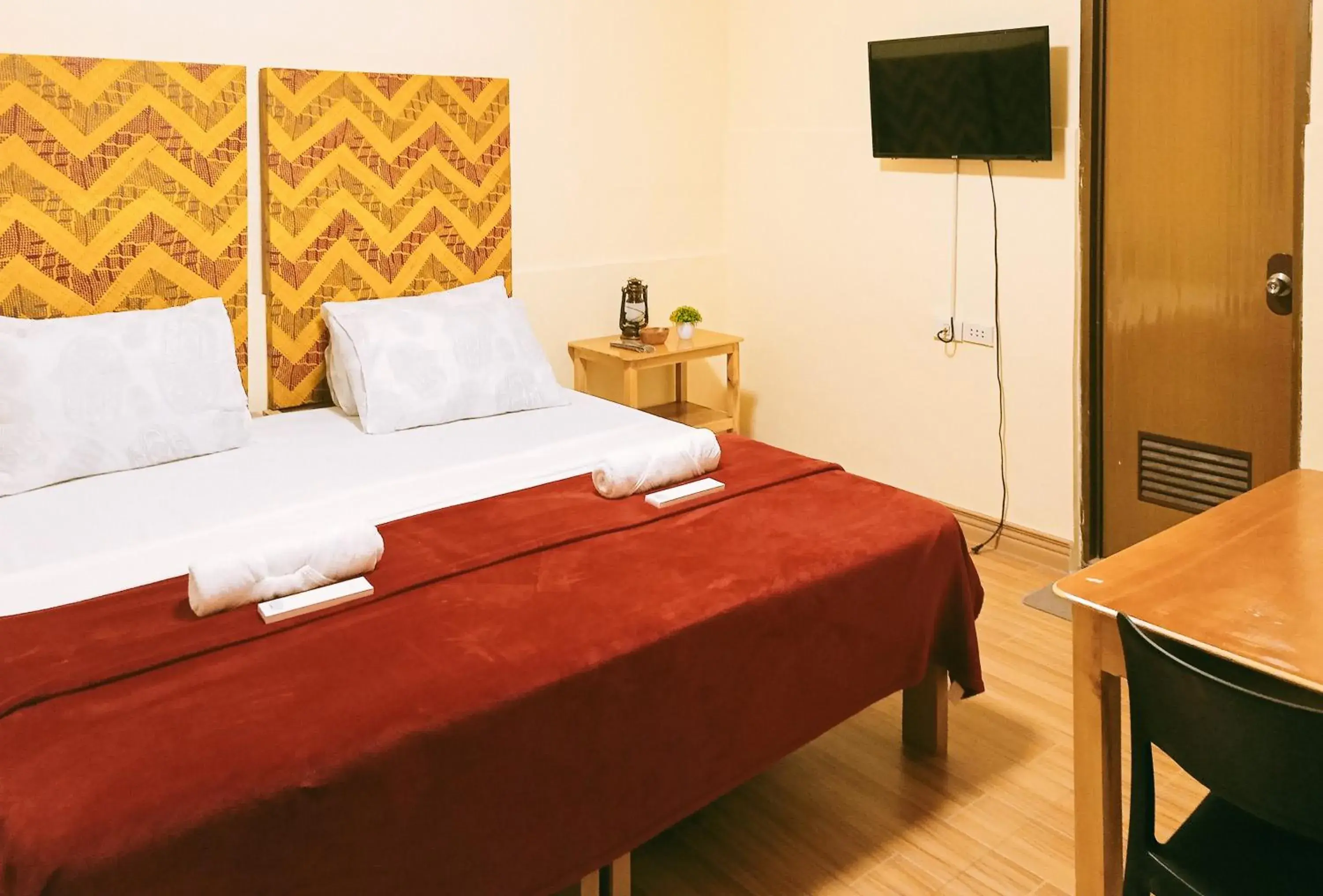 Deluxe Room in Maribel’s Pension Sindangan Deluxe Room in Maribel’s Pension Sindangan