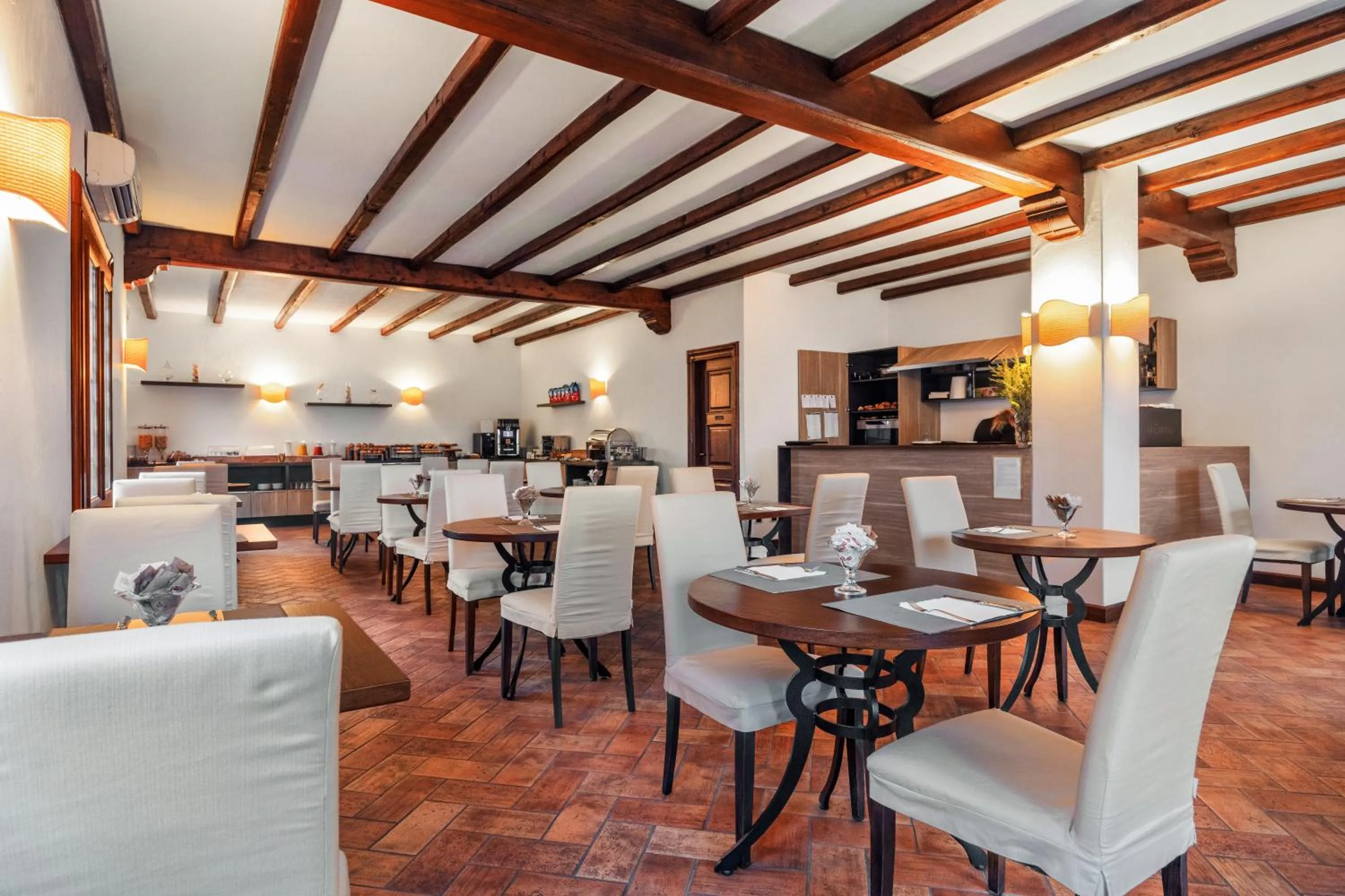 Breakfast in La Vecchia Fonte Boutique Hotel