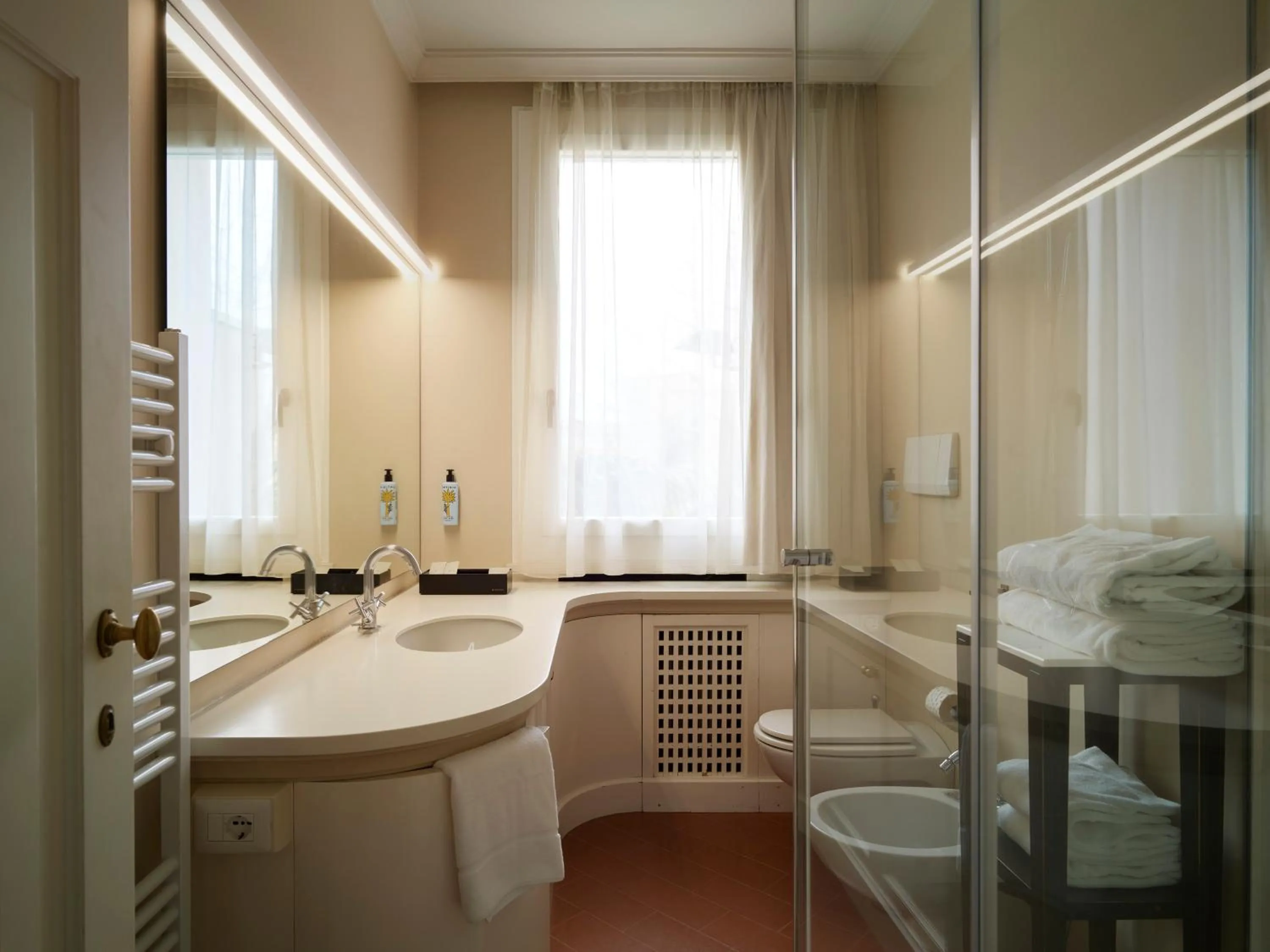 Bathroom in Santa Maria Foris