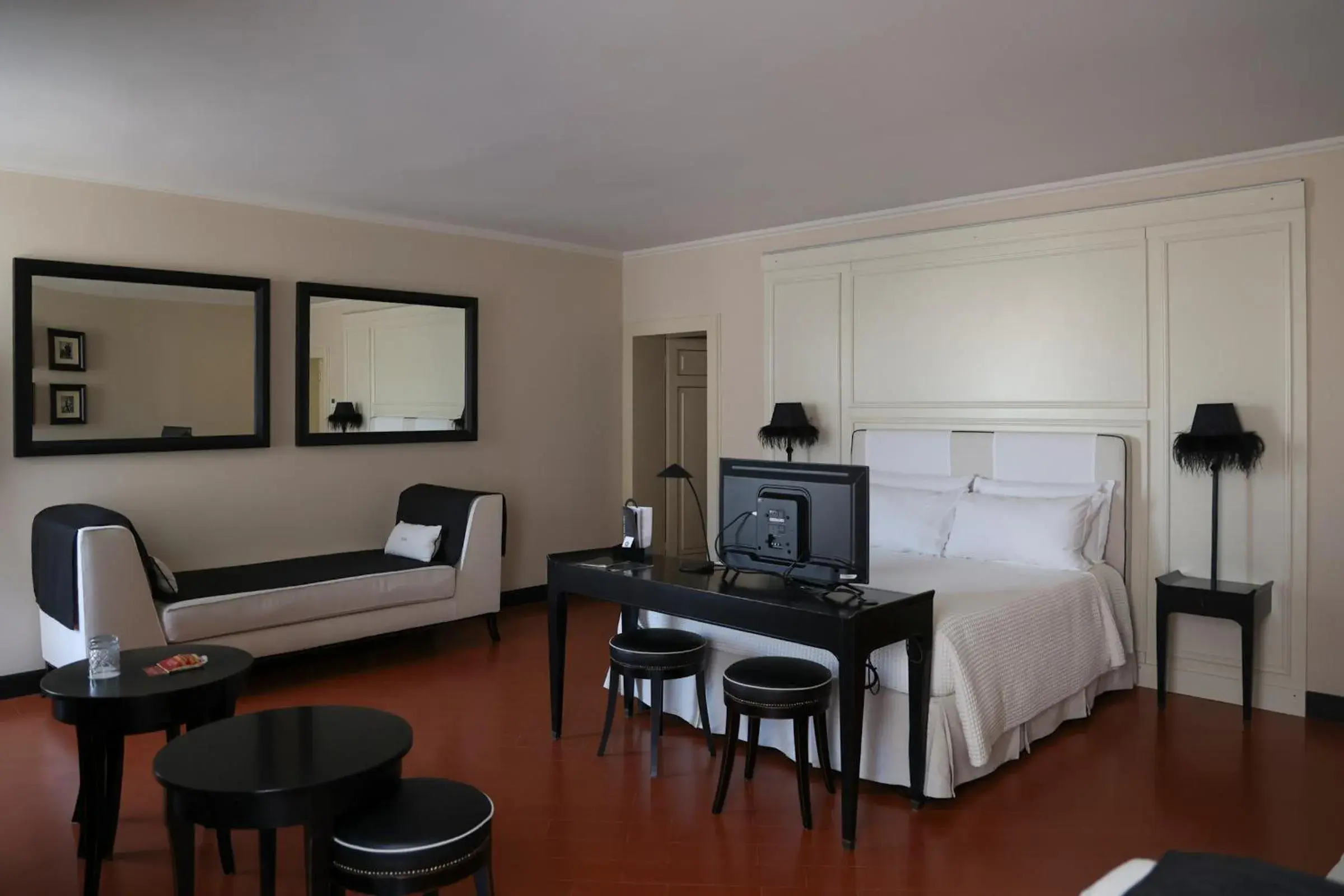 King Suite with Balcony in Santa Maria Foris King Suite with Balcony in Santa Maria Foris