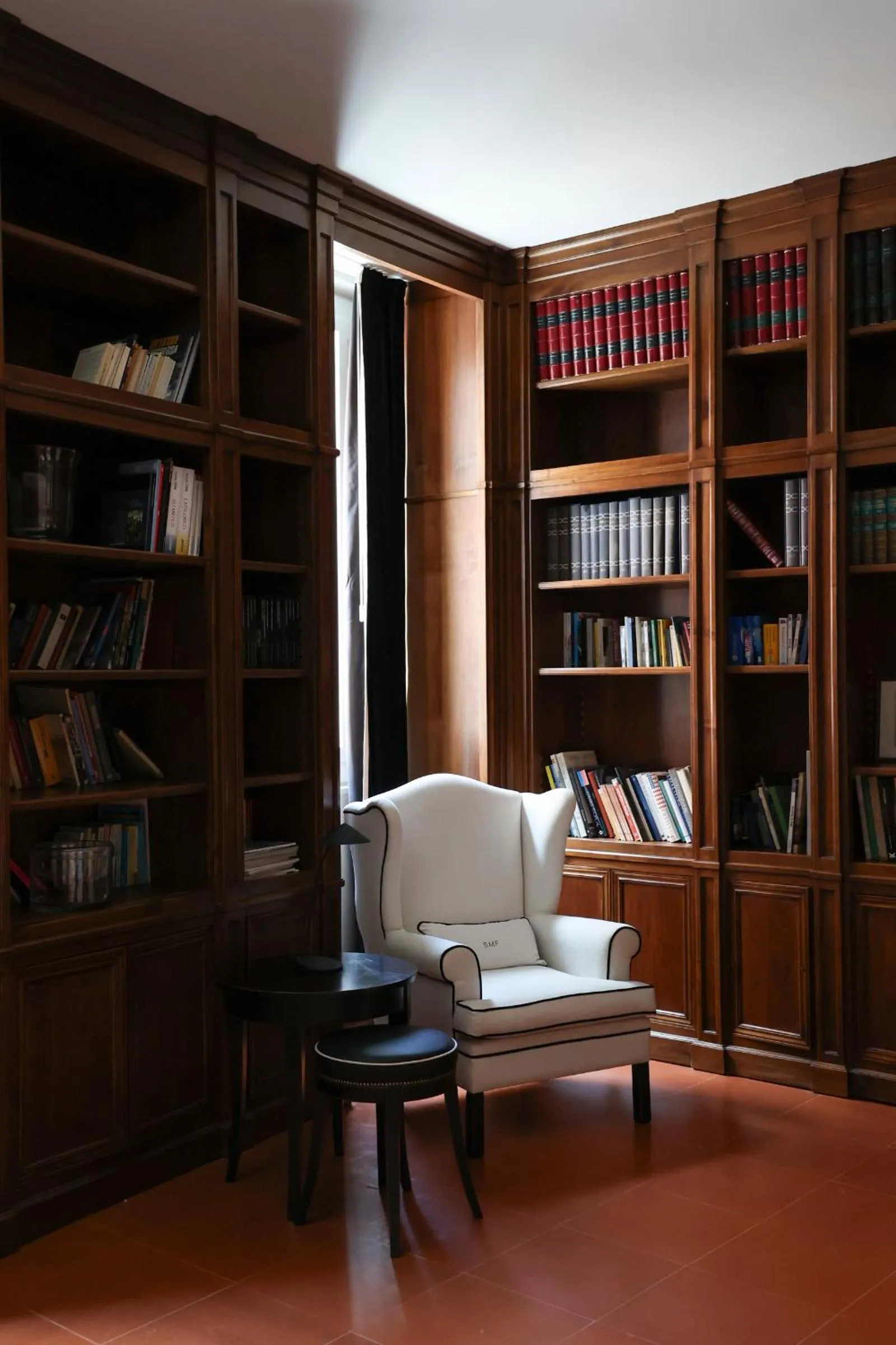 Communal lounge/ TV room in Santa Maria Foris