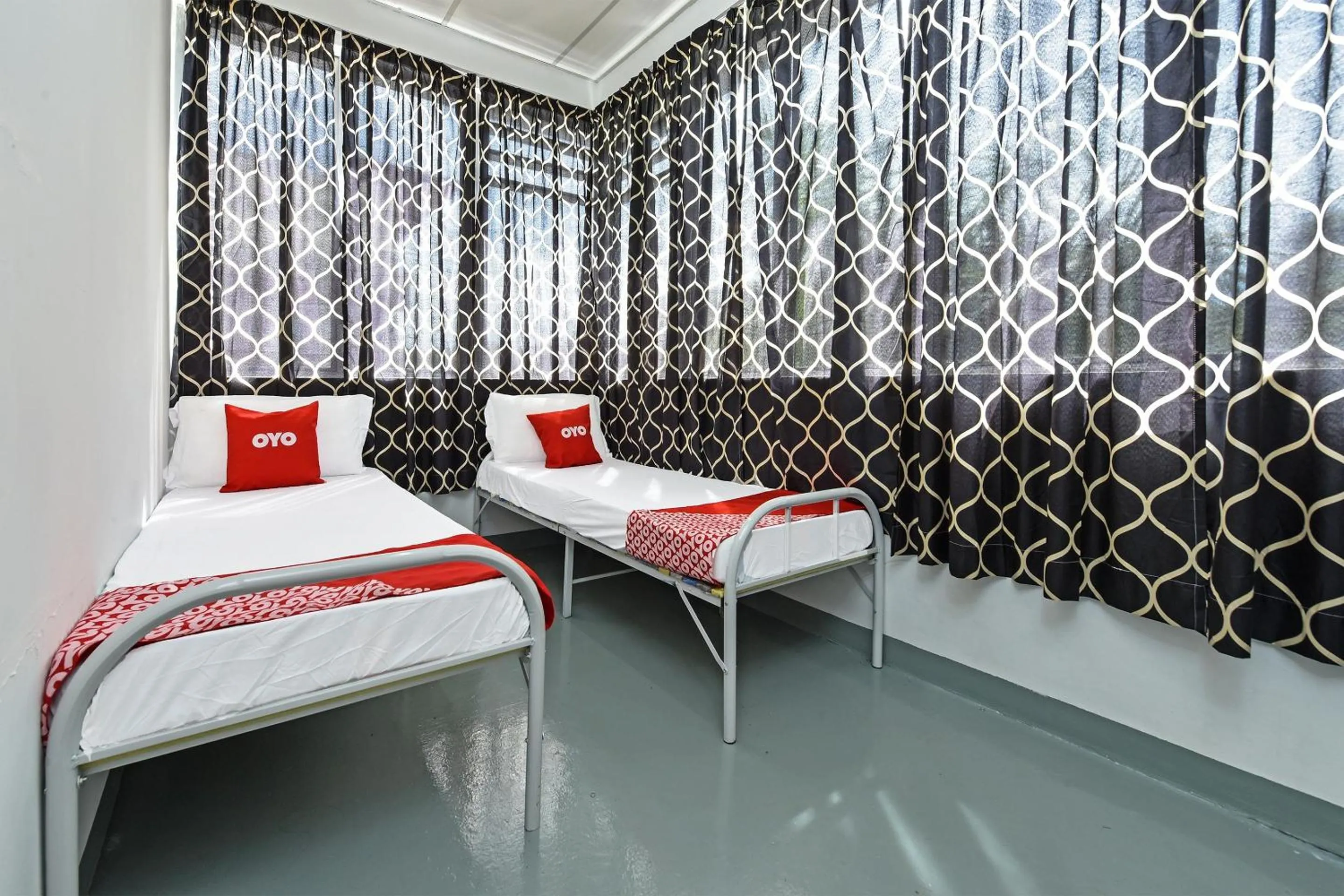 Bedroom, Bed in Hotel O Sri Rampai Metro Hostel