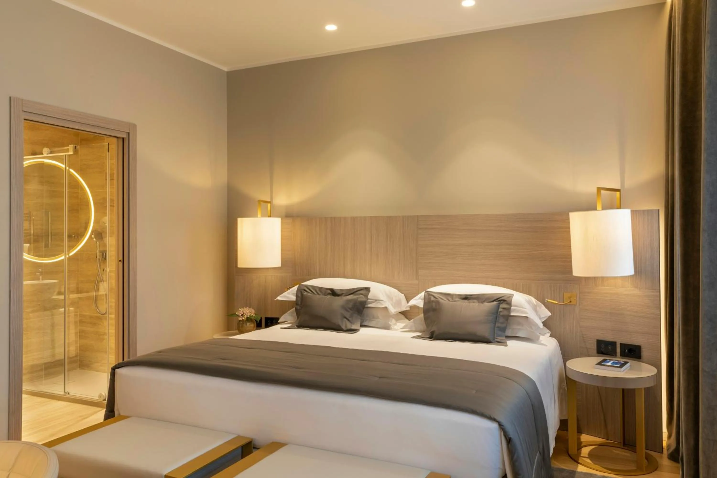 Photo of the whole room, Bed in Rosa Grand Milano - Starhotels Collezione