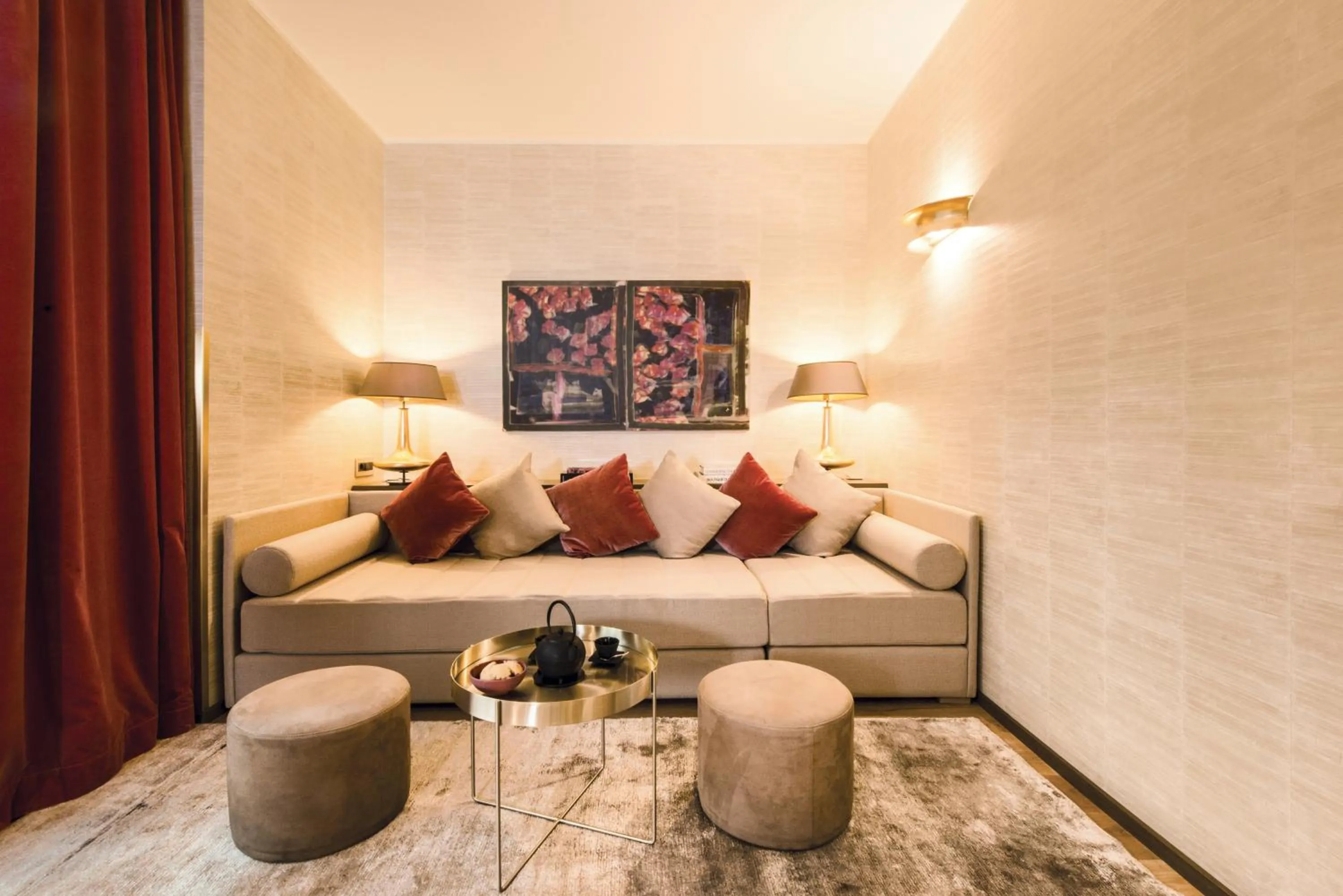 Photo of the whole room in Rosa Grand Milano - Starhotels Collezione