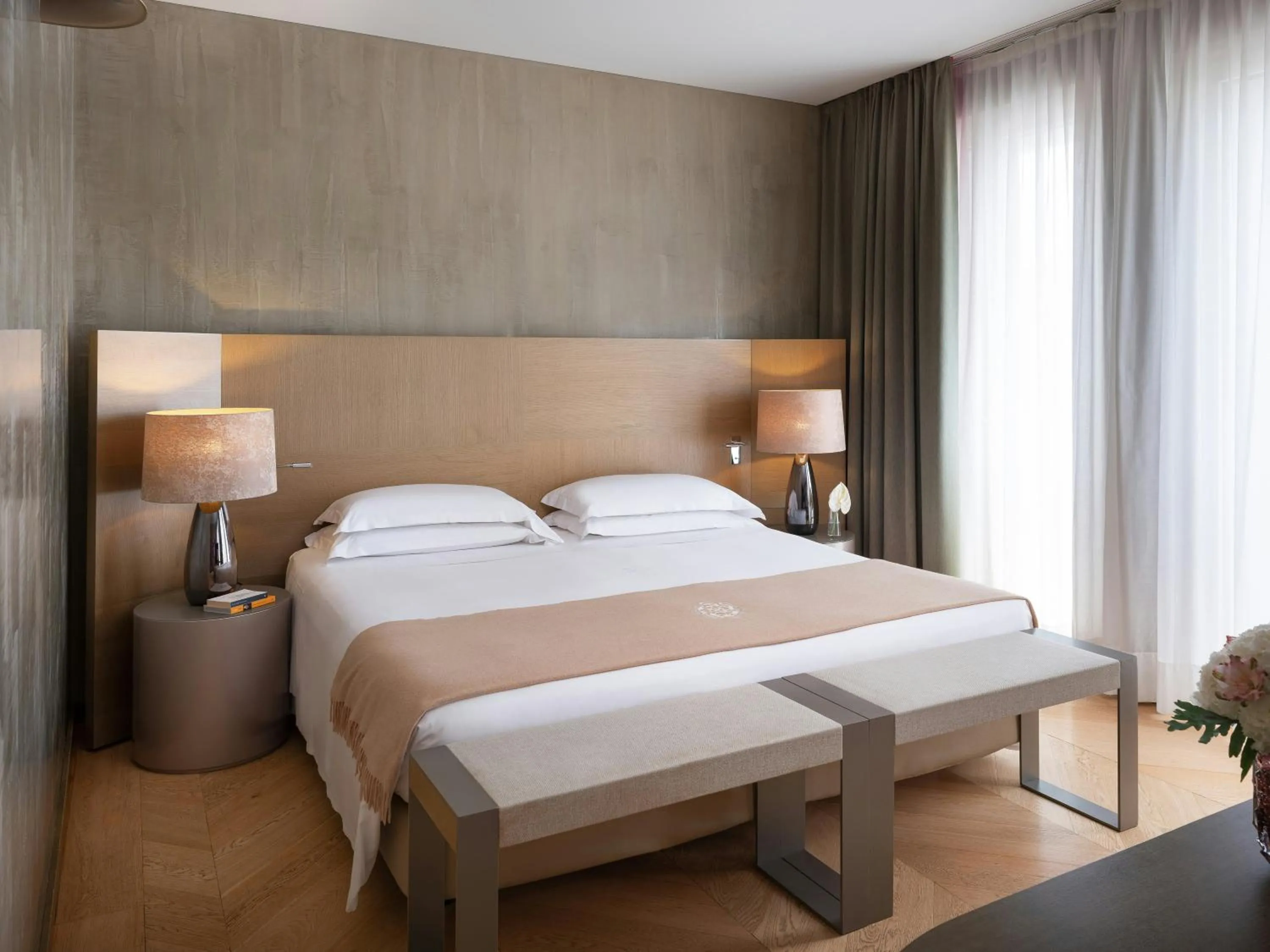 Photo of the whole room, Bed in Rosa Grand Milano - Starhotels Collezione