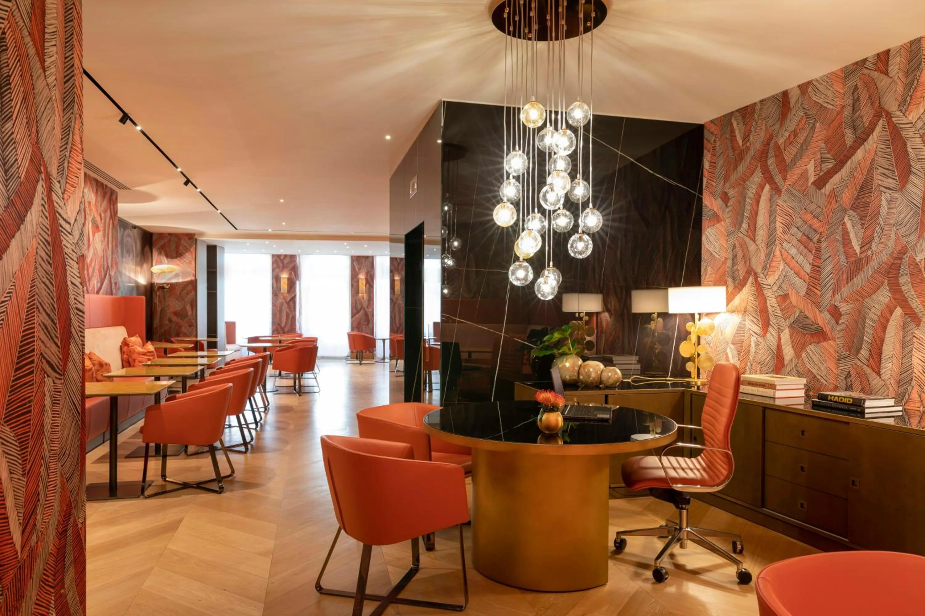 Lounge or bar in Rosa Grand Milano - Starhotels Collezione