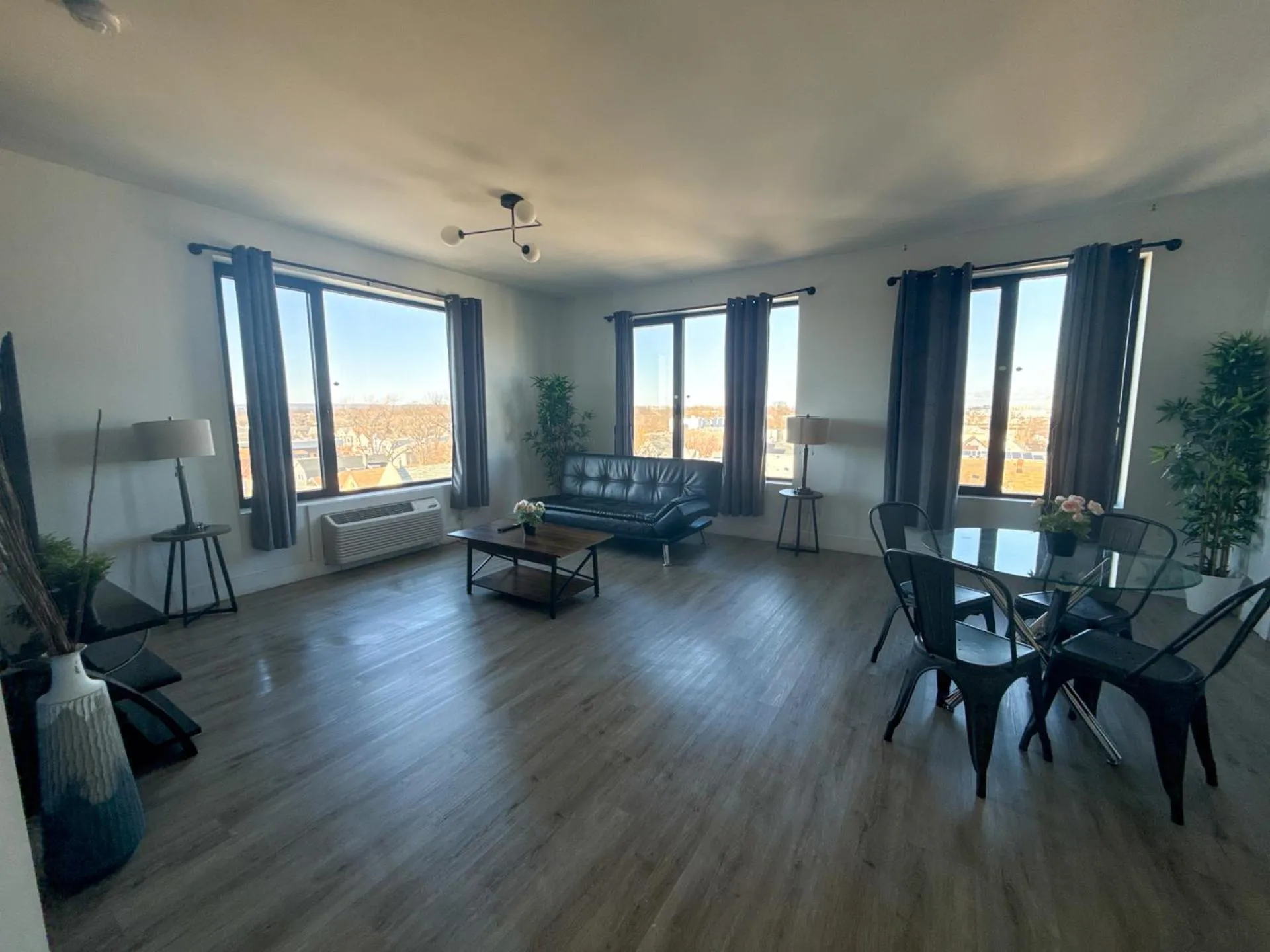 Other in Luxury Apartments - Newark Int Airport - Evonify Stays