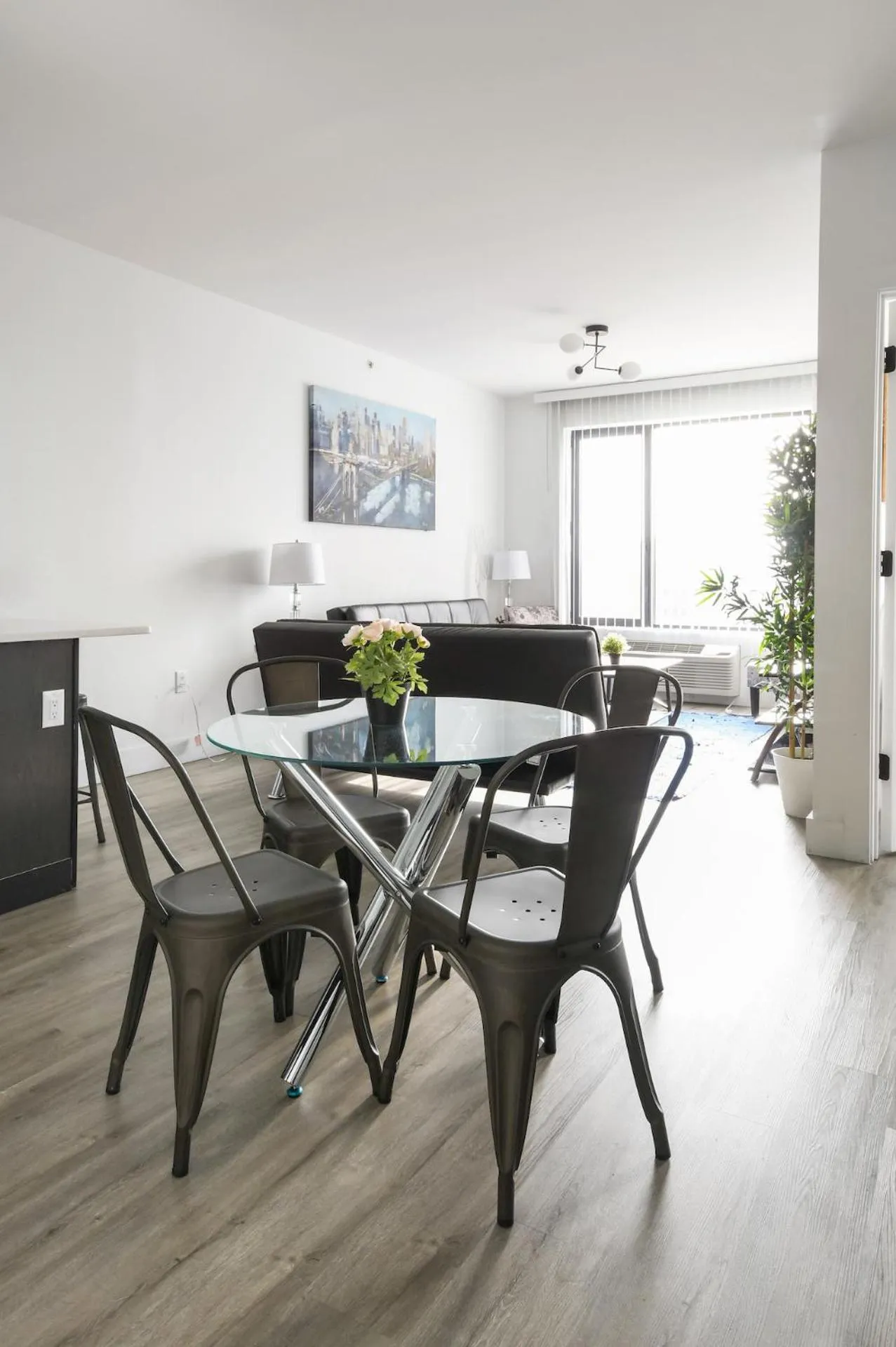 Luxury Apartments - Newark Int Airport - Evonify Stays