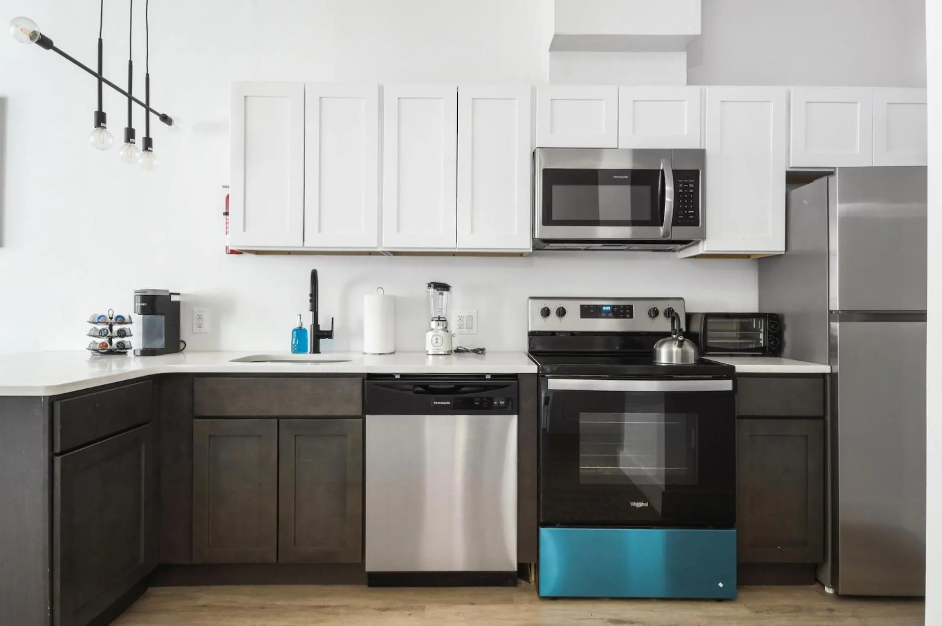 Luxury Apartments - Newark Int Airport - Evonify Stays