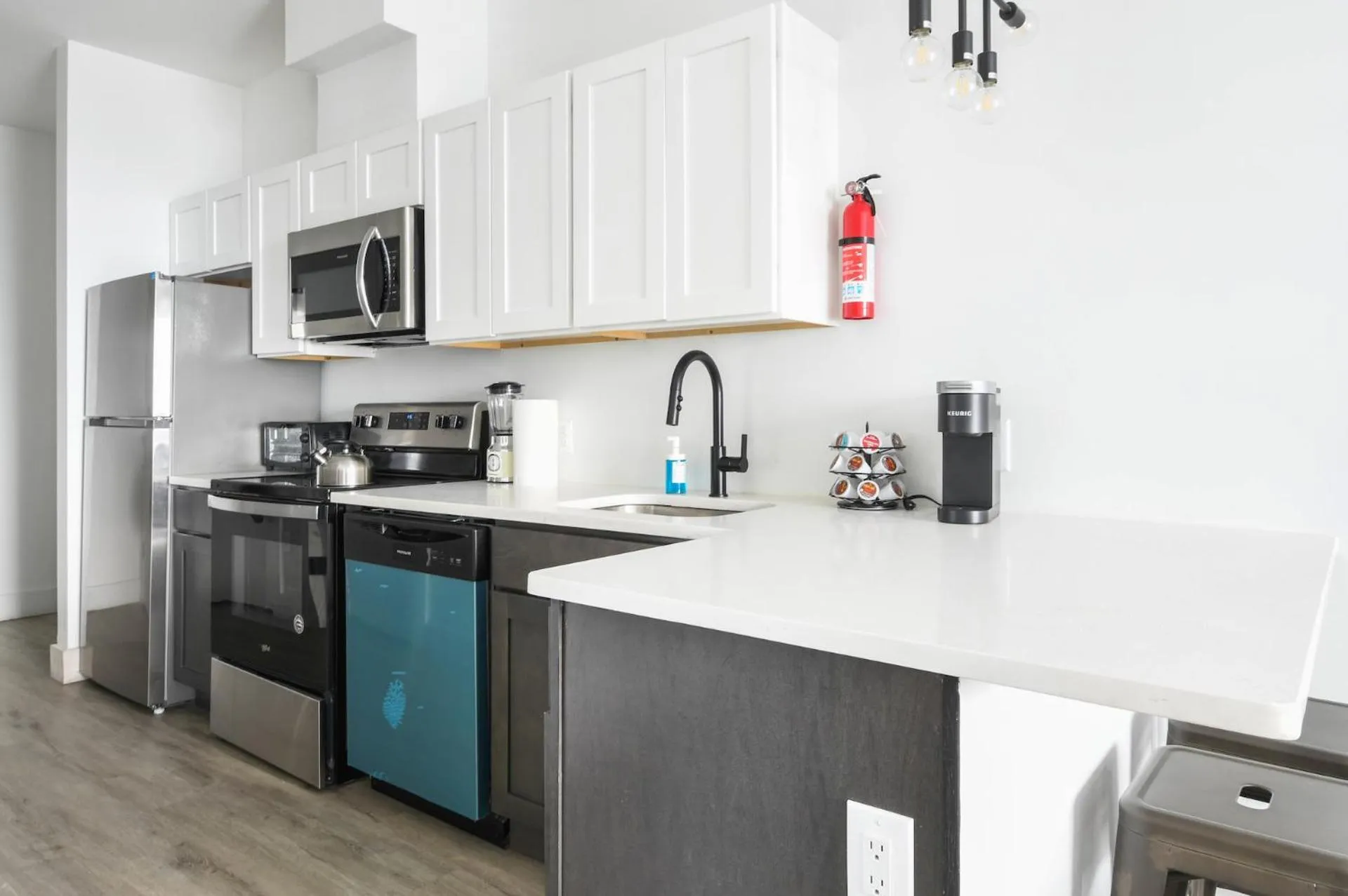 Luxury Apartments - Newark Int Airport - Evonify Stays