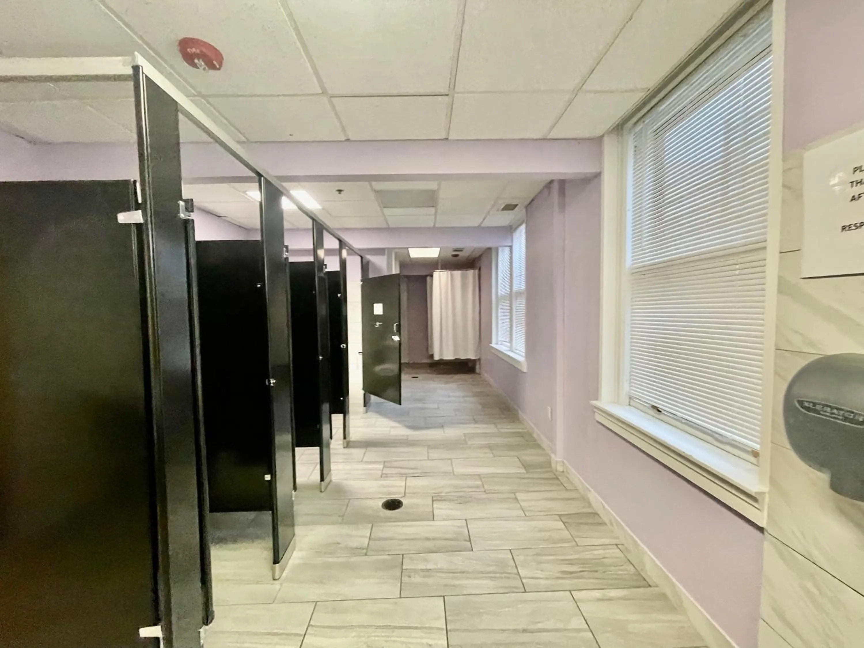 Bathroom in Michie House in College Hill