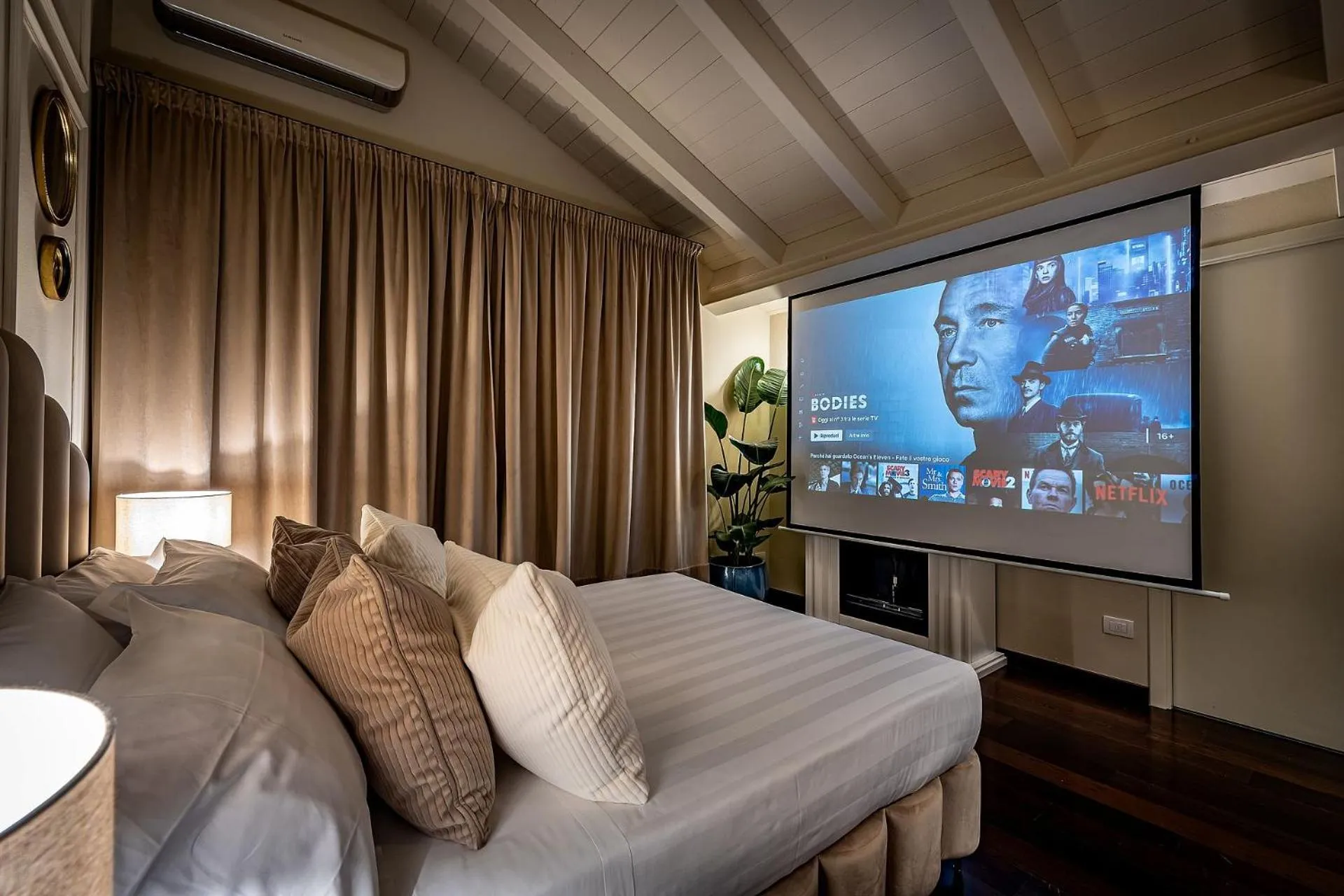 Bed in Hotel Ungherese Small Luxury Hotel