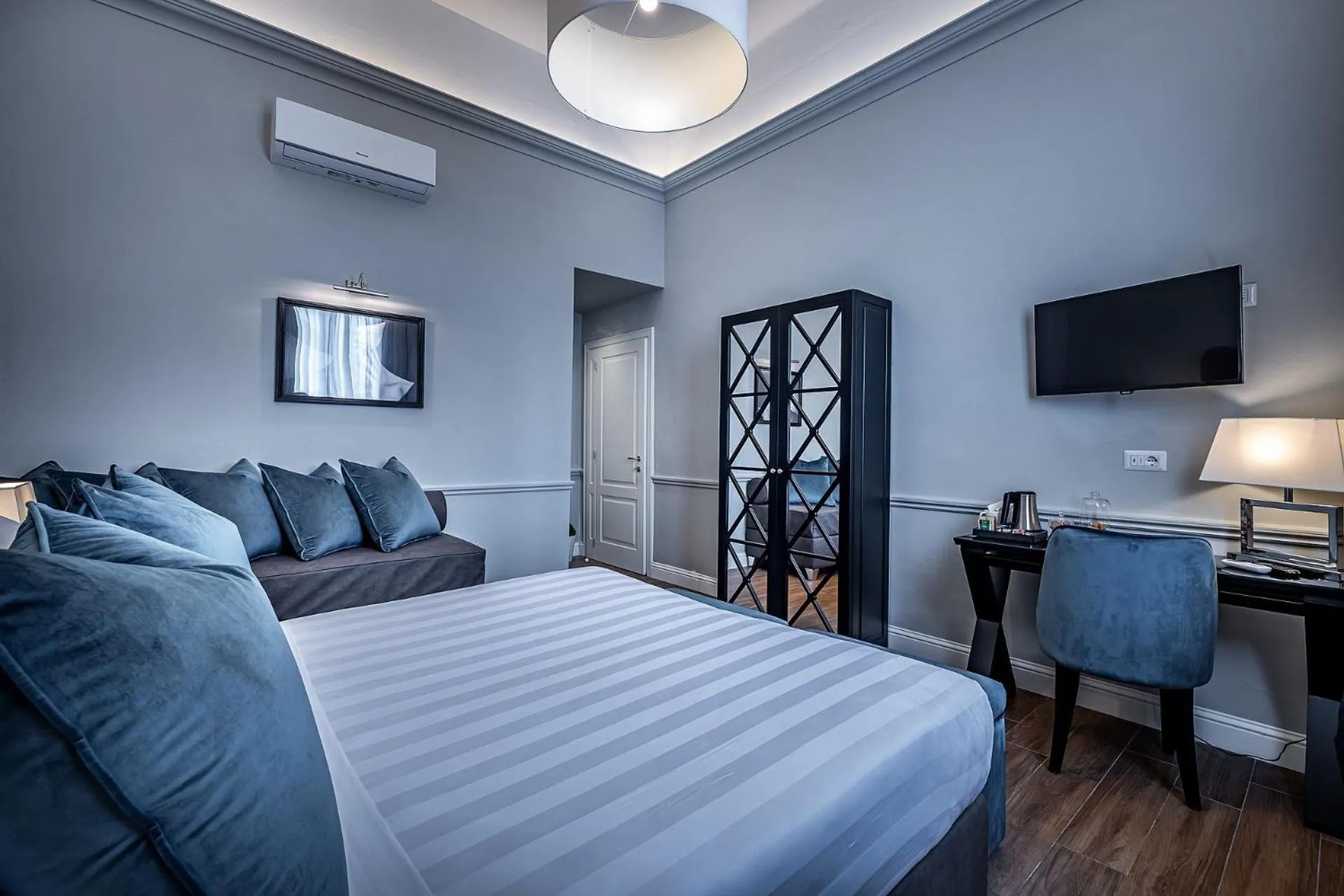 Bed in Hotel Ungherese Small Luxury Hotel