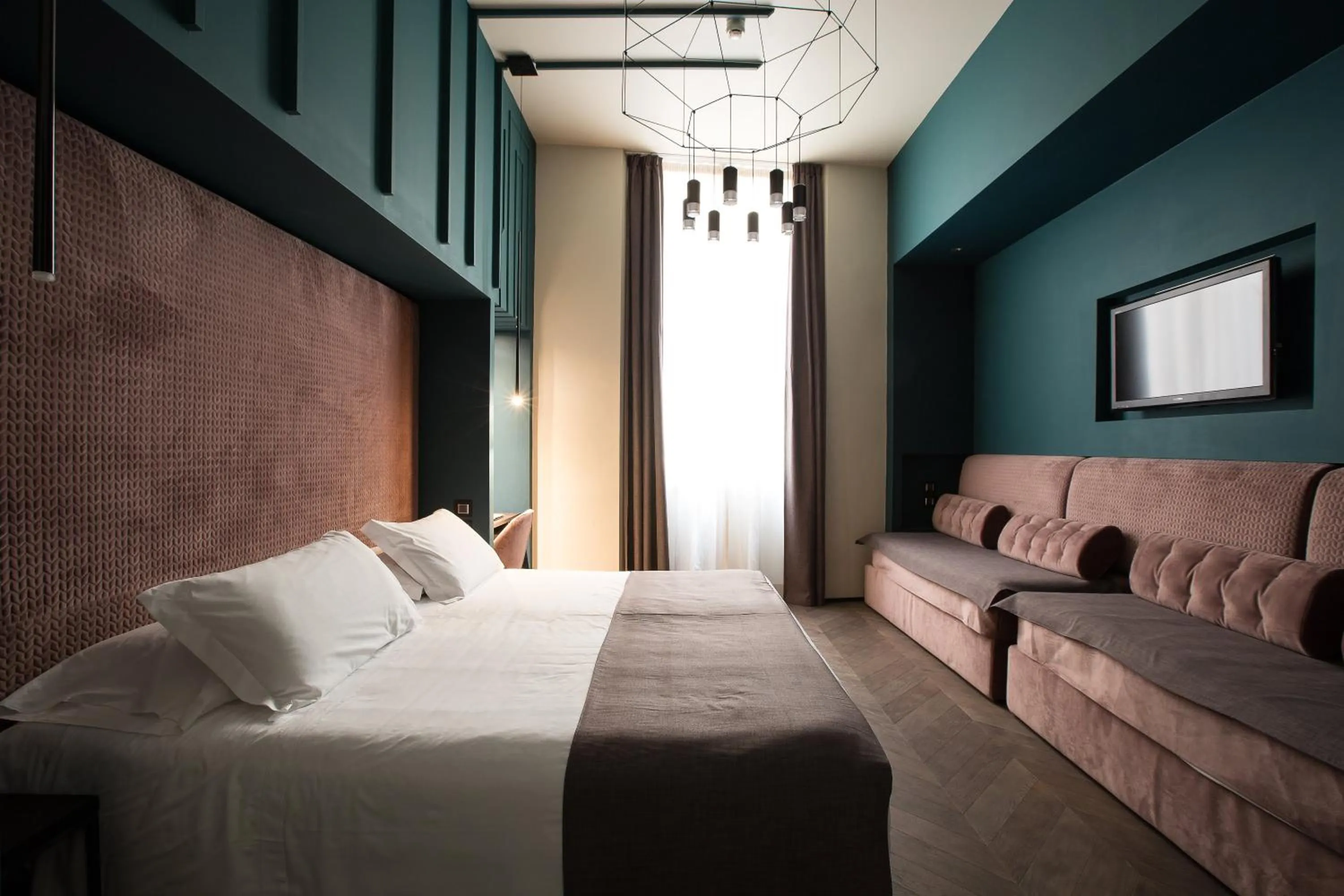 Photo of the whole room, Bed in Hotel Silla