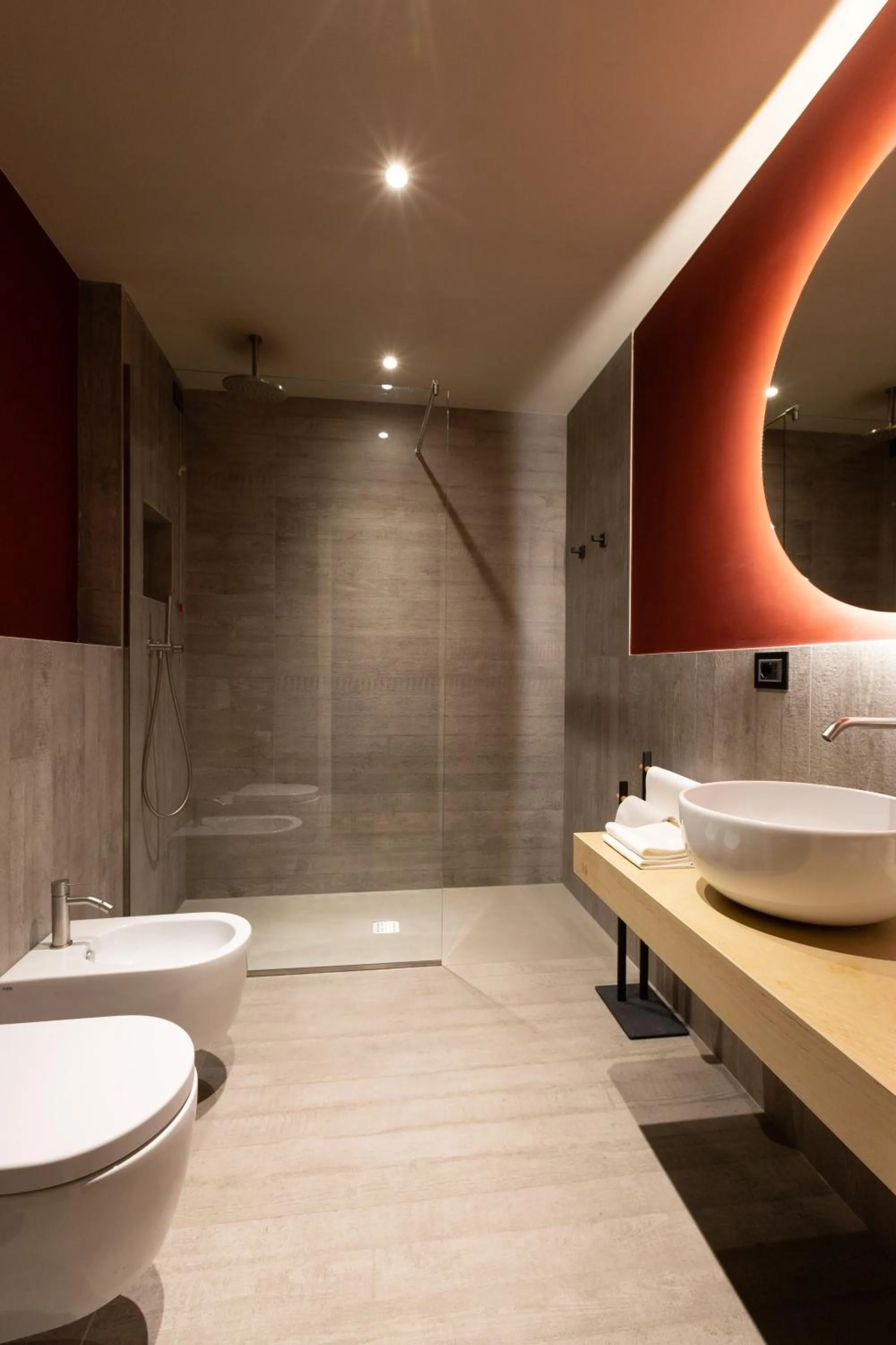 Shower in Hotel Silla