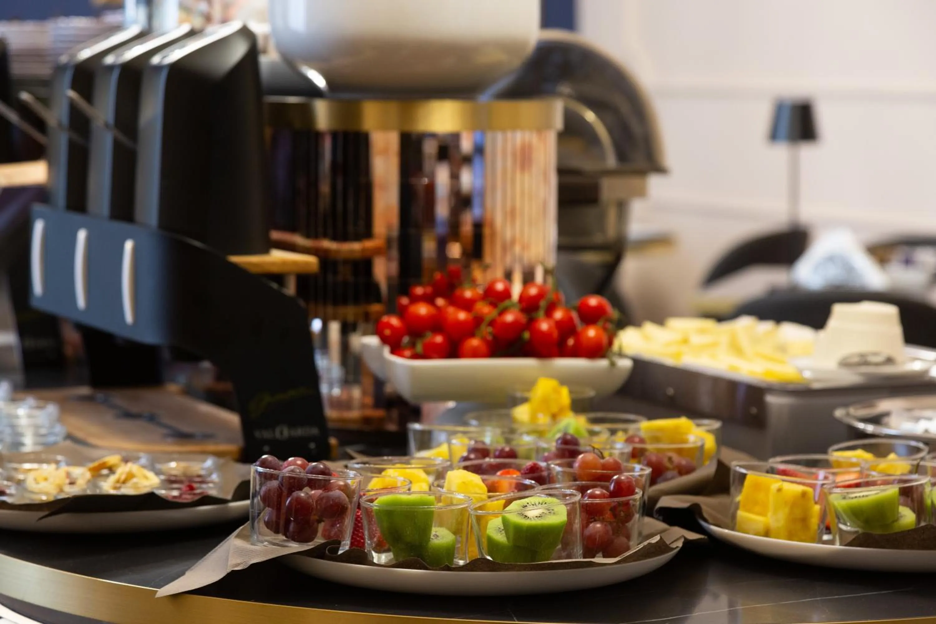 Buffet breakfast in Hotel Silla