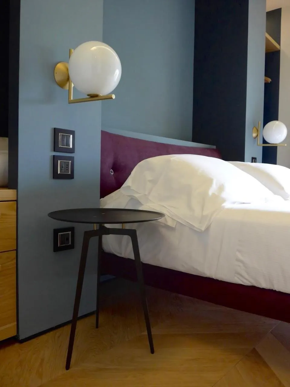 Photo of the whole room, Bed in Hotel Silla